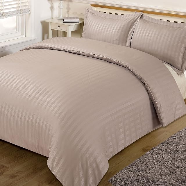 AR Textile 5 Star Hotel Quality 100% Egyptian Cotton Satin Stripe Duvet Cover Set With Pillowcases in White & Cream Colour (Double, Beige/Latte)