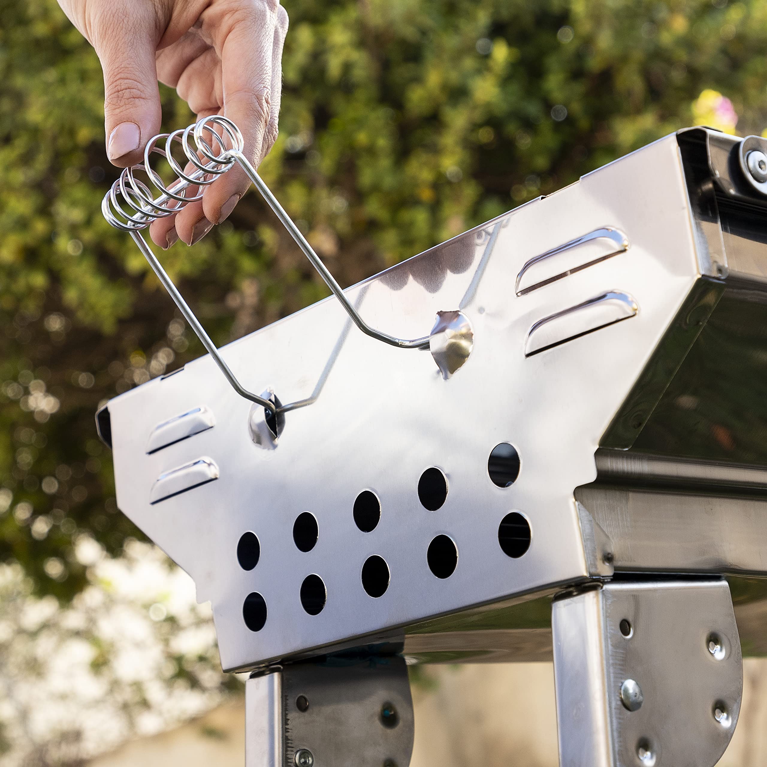 InnovaGoods® Zusammenklappbarer Holzkohlegrill aus Edelstahl, Tragbar, Leicht zu reinigen, ideal für Picknicks, Camping, Garten, Strand. Rostfreier Stahl.