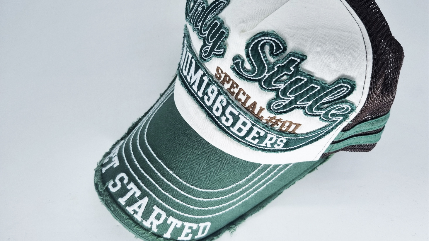 Amazon | [ウィズムーンズ] 帽子 英語 ロゴ入り メッシュキャップ つば