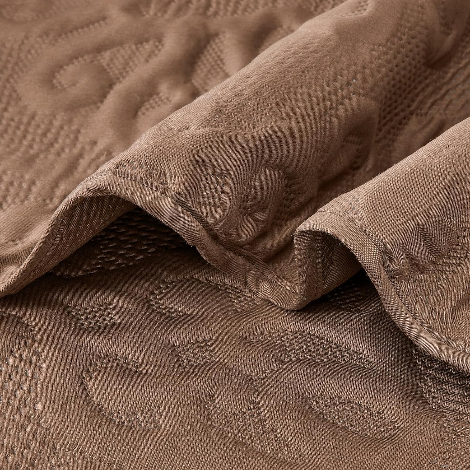 Kingnex Oversized King Bedspreads 128x120 for Tall Bed Lightweight 3 Piece Coverlet Set 1 Extra Wide Quilt 2 Pillow Shams Coffee - Image 7