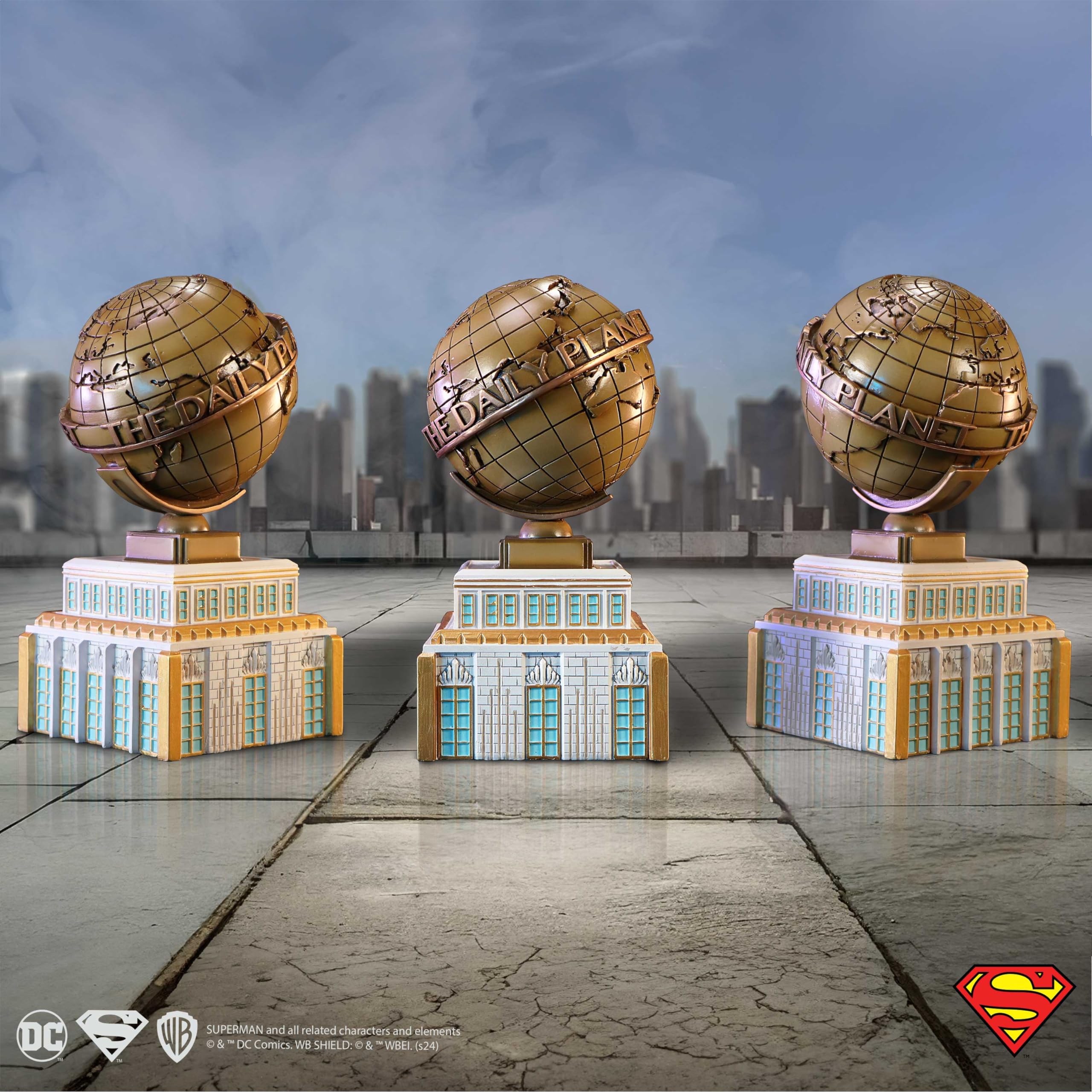 Nemesis Now DC The Daily Planet Ornament 22 cm, Kunstharz, offizielles Lizenzprodukt, Superman The Daily Planet Tower, Superman Comics Heimdekoration, gegossen aus feinstem Harz, fachmännisch