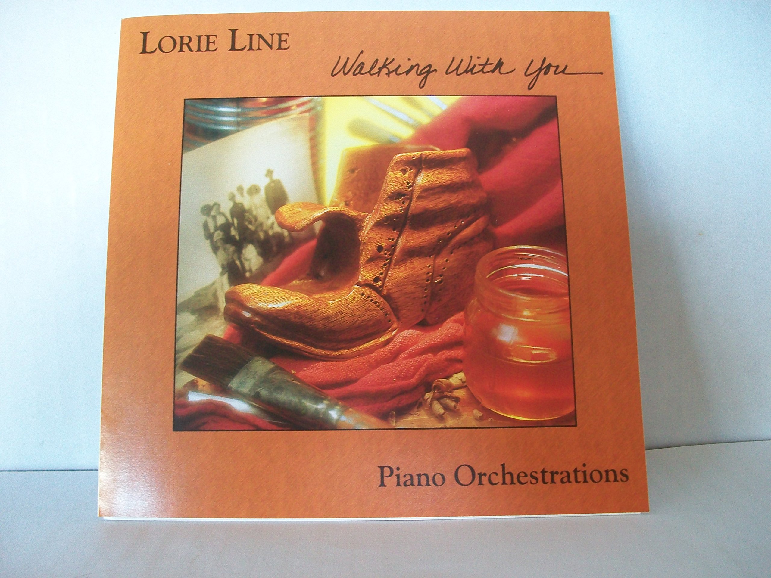 Walking With You [Audio CD] Line, Lorie