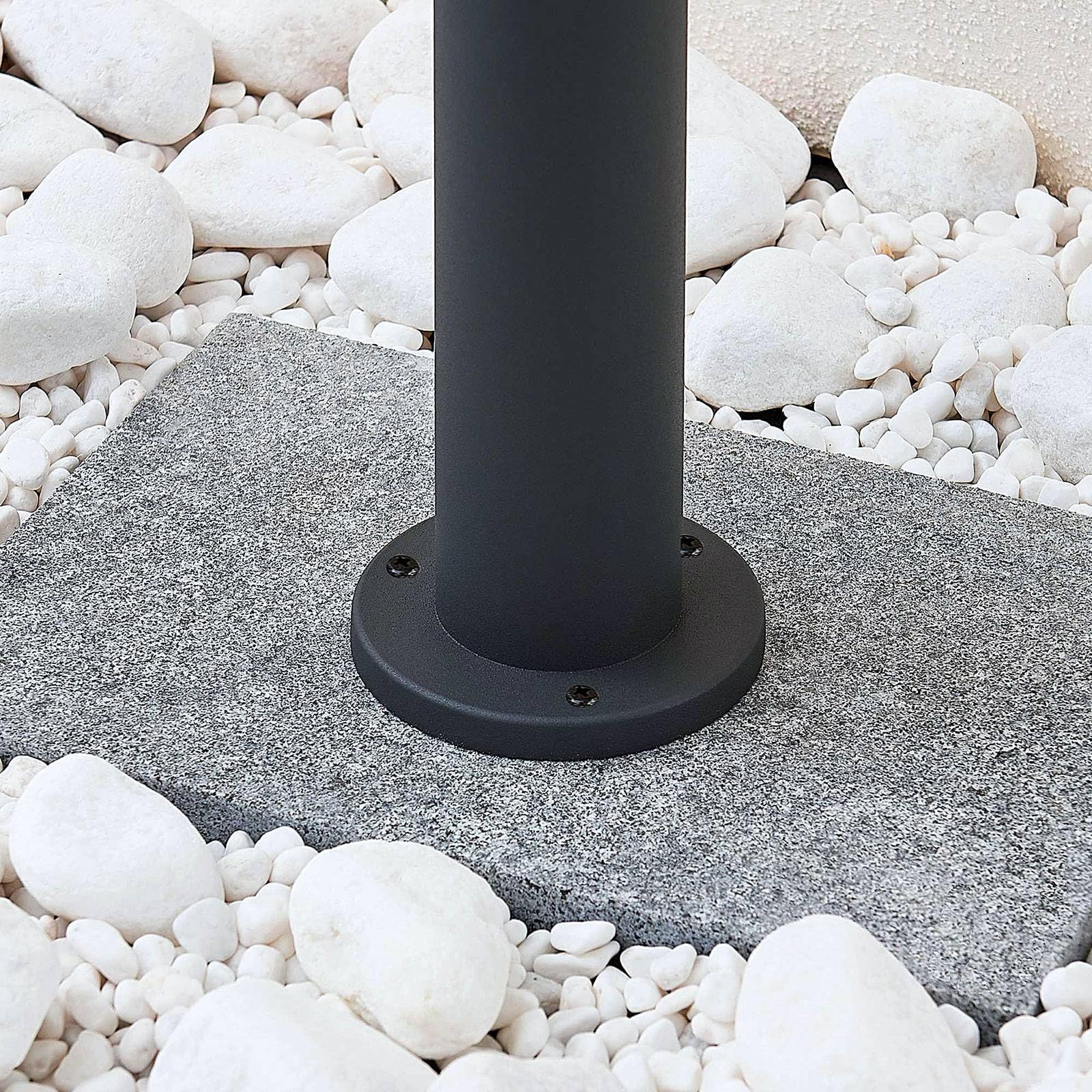 Lindby Lampada da esterni dimmerabile (Moderno) colore Nero, in Alluminio lampioncino paletto luminoso lampada viale lampione