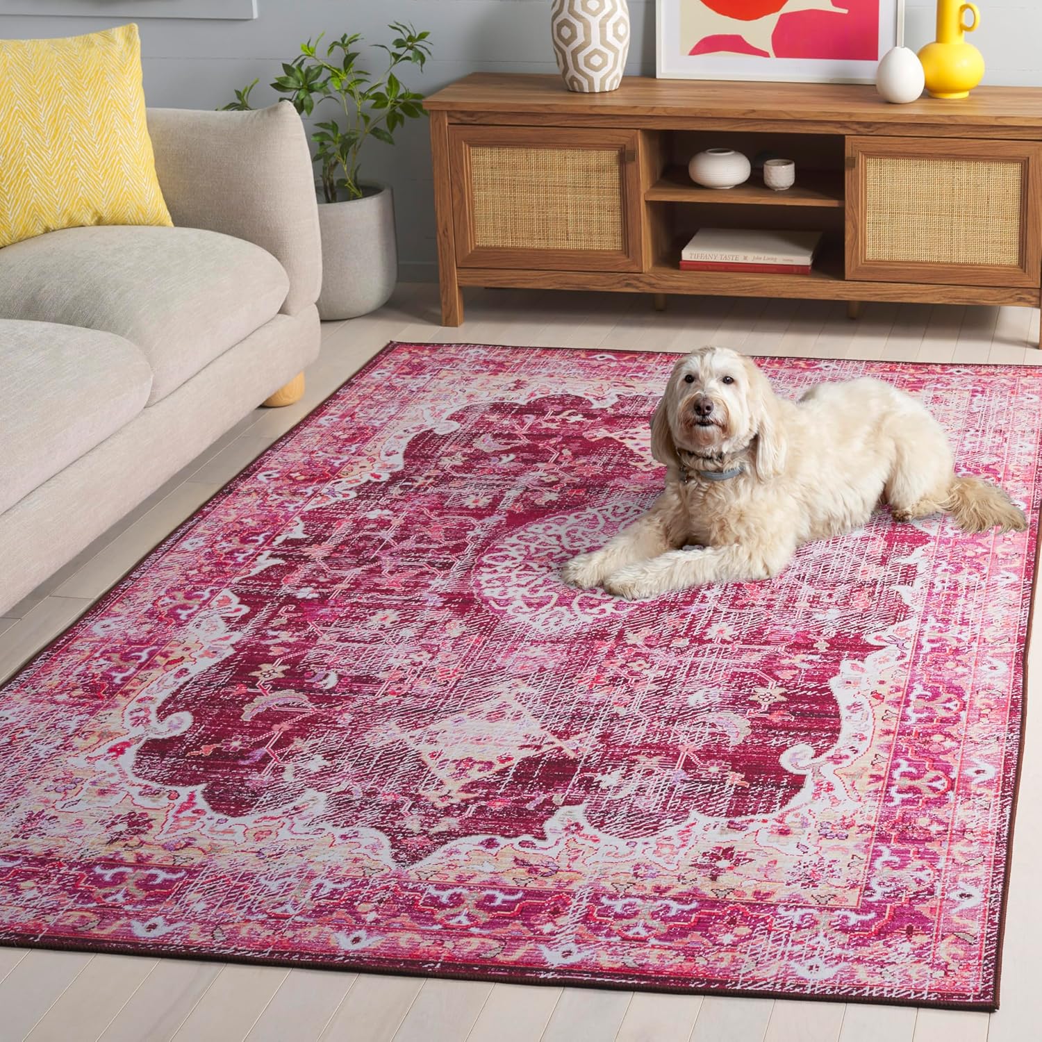 SAFAVIEH Washable Rug Tucson Collection - 6' x 9', Burgundy & Pink, Slip Resistant & Easy to Clean, Ideal for Living Room, Bedroom, Dining Space (TSN206Q)