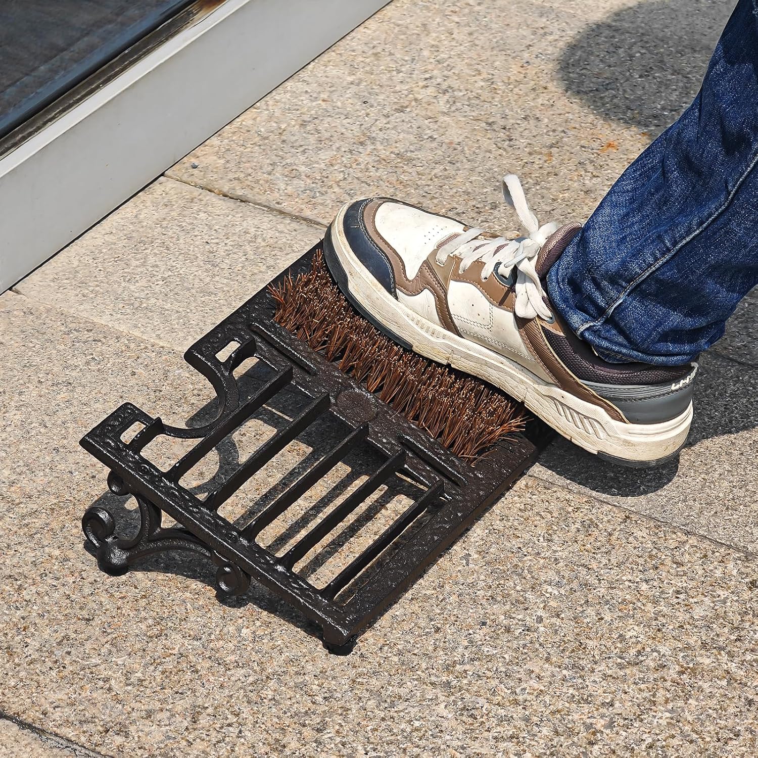 Boot Brush Scraper Outdoor, Heavy Duty Cast Iron Boot Scrubber and Shoe Cleaner with Stiff Bristles, Vintage Rustic Boot Scrapers with Brushes for Entryway, Porch, Garden, Garage