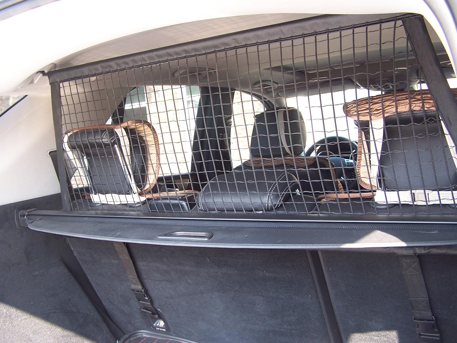 Amazon.co.jp メルセデスベンツML320のためのペットの安全の分離バリアカーゴネット(車内用防護ネット) (Pet Safety