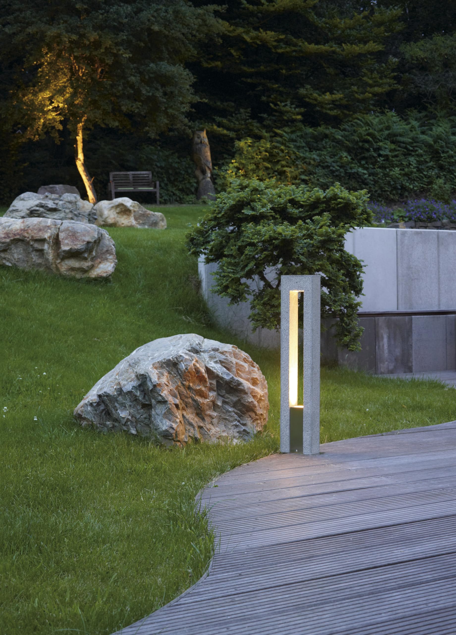 SLV luminaria de pie ARROCK ARC/iluminación exterior para caminos, paredes, entradas, lámpara led de jardín de exterior / GU10 IP44 35 W gris