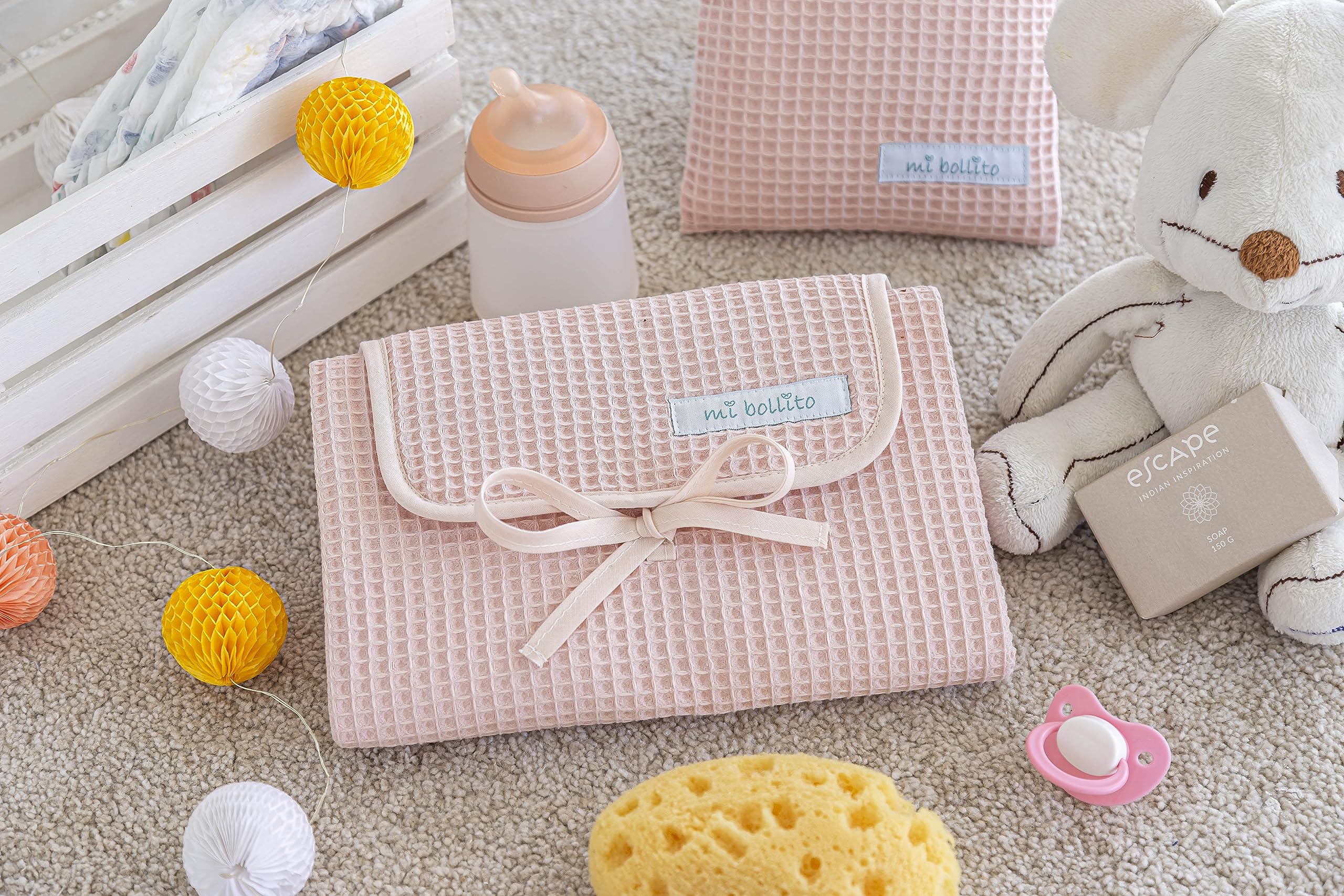 Mi bollito Set of 2, Waterproof Baby Changing Pad + Diaper Bag for Wipes and Diapers. Made entirely in Spain. (Pastel Pink) - Image 2
