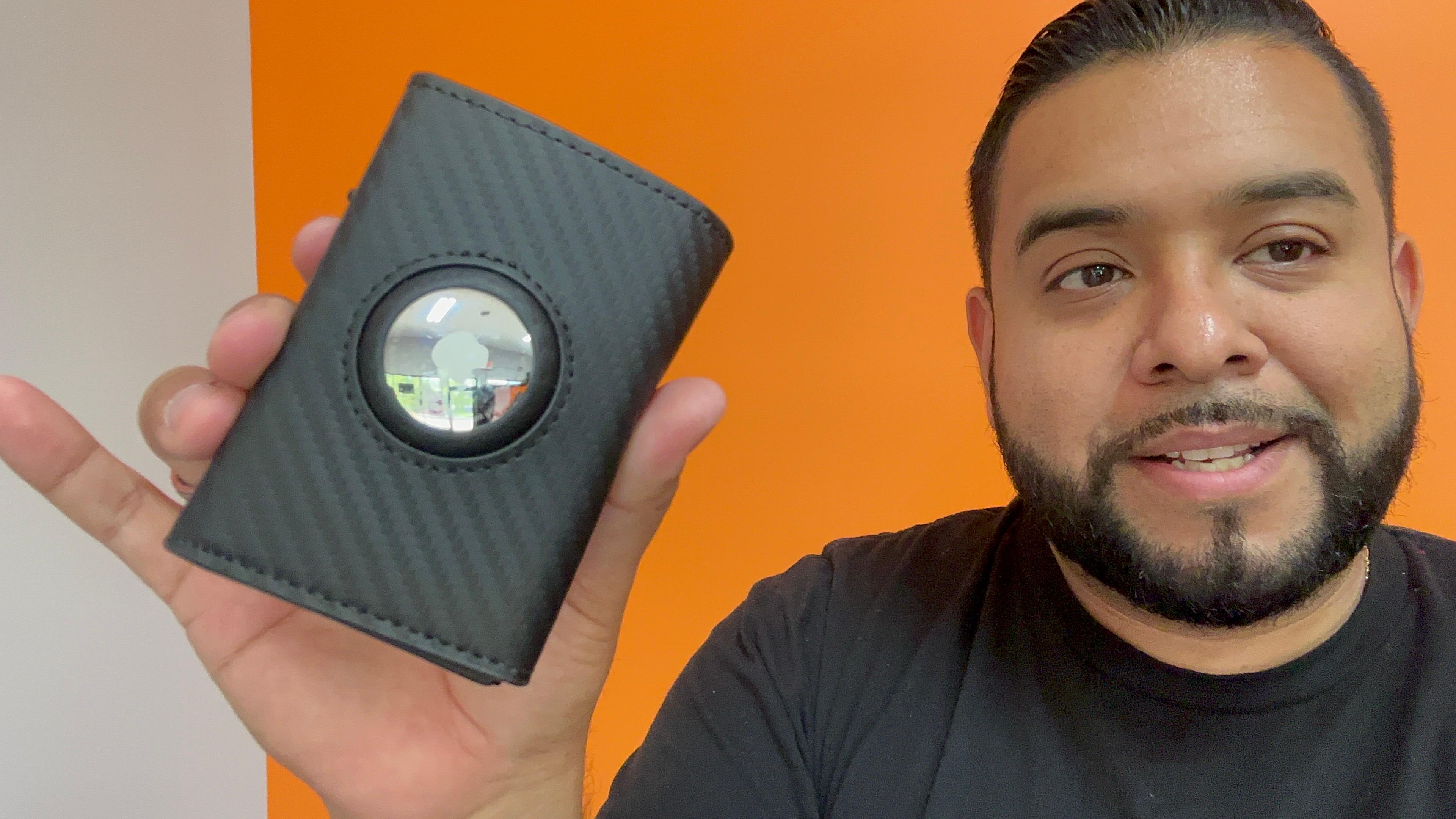 Watch Air tag Wallet on Amazon Live