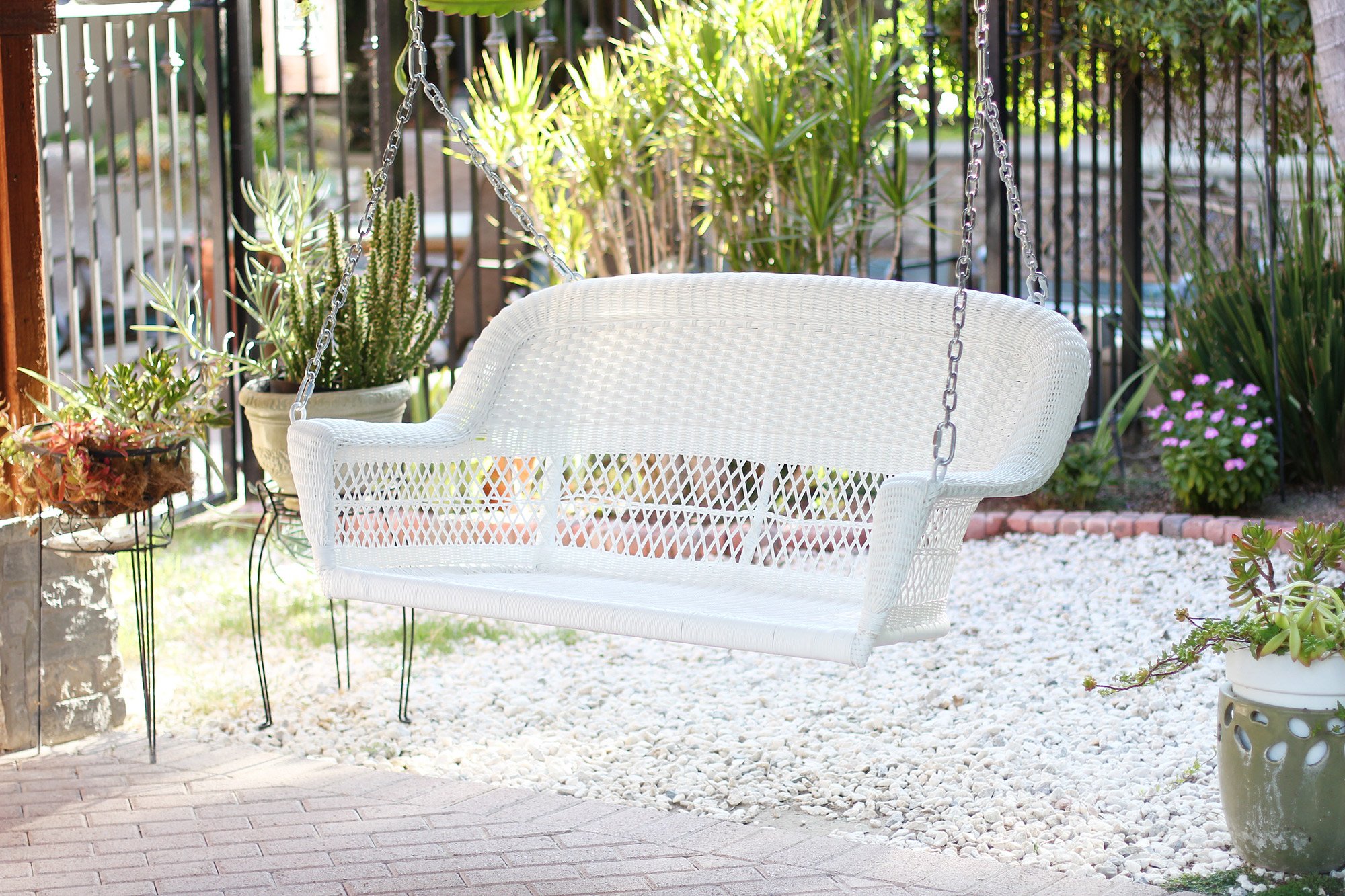 Jeco W00206S-B Resin Wicker Swing, White
