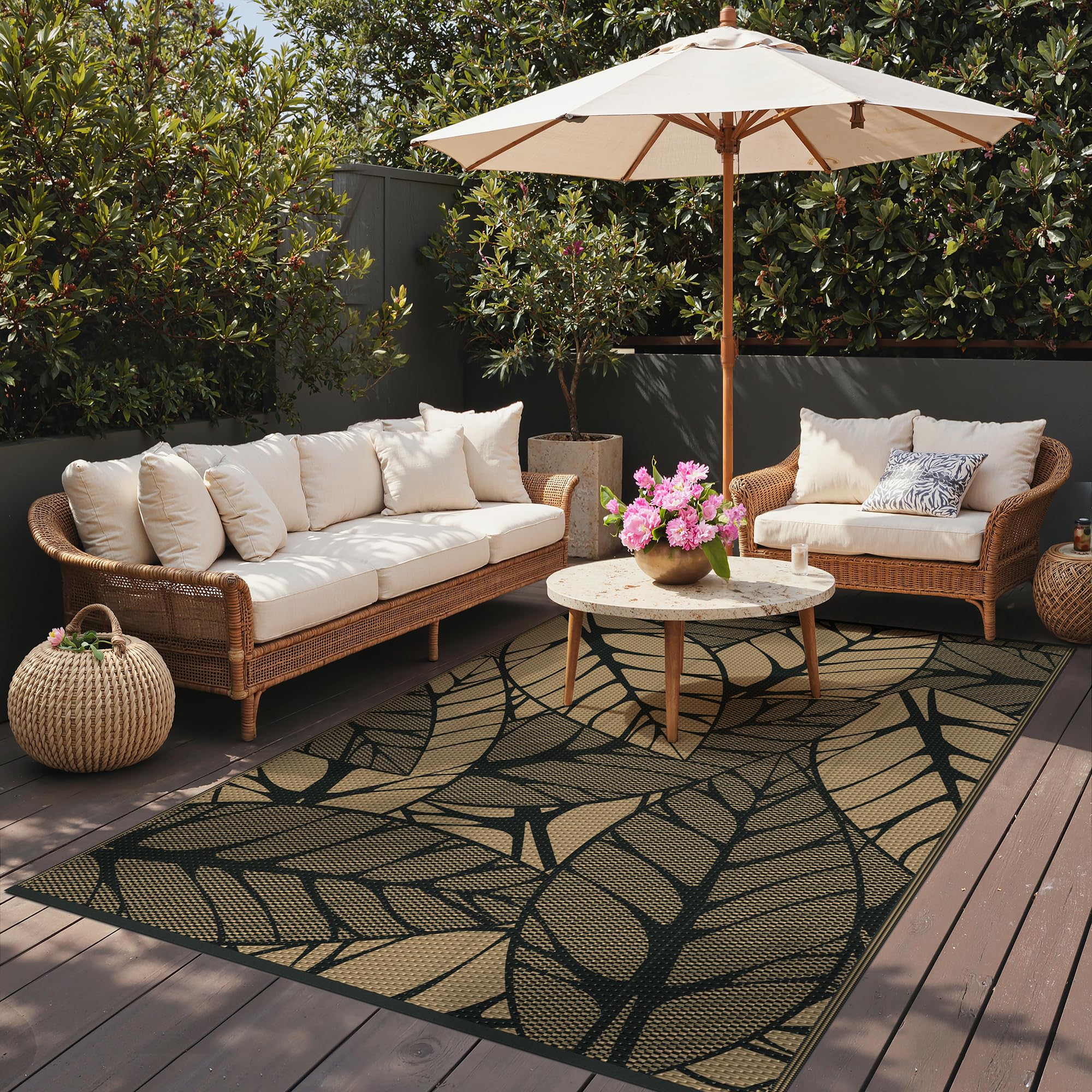 GENIMO Outdoor Teppich Wetterfest Balkon Garten 180x270 cm Pflanzenmuster UV-beständig Wasserabweisend Kunststoff Camping Terrasse Picknick,Schwarz und braun
