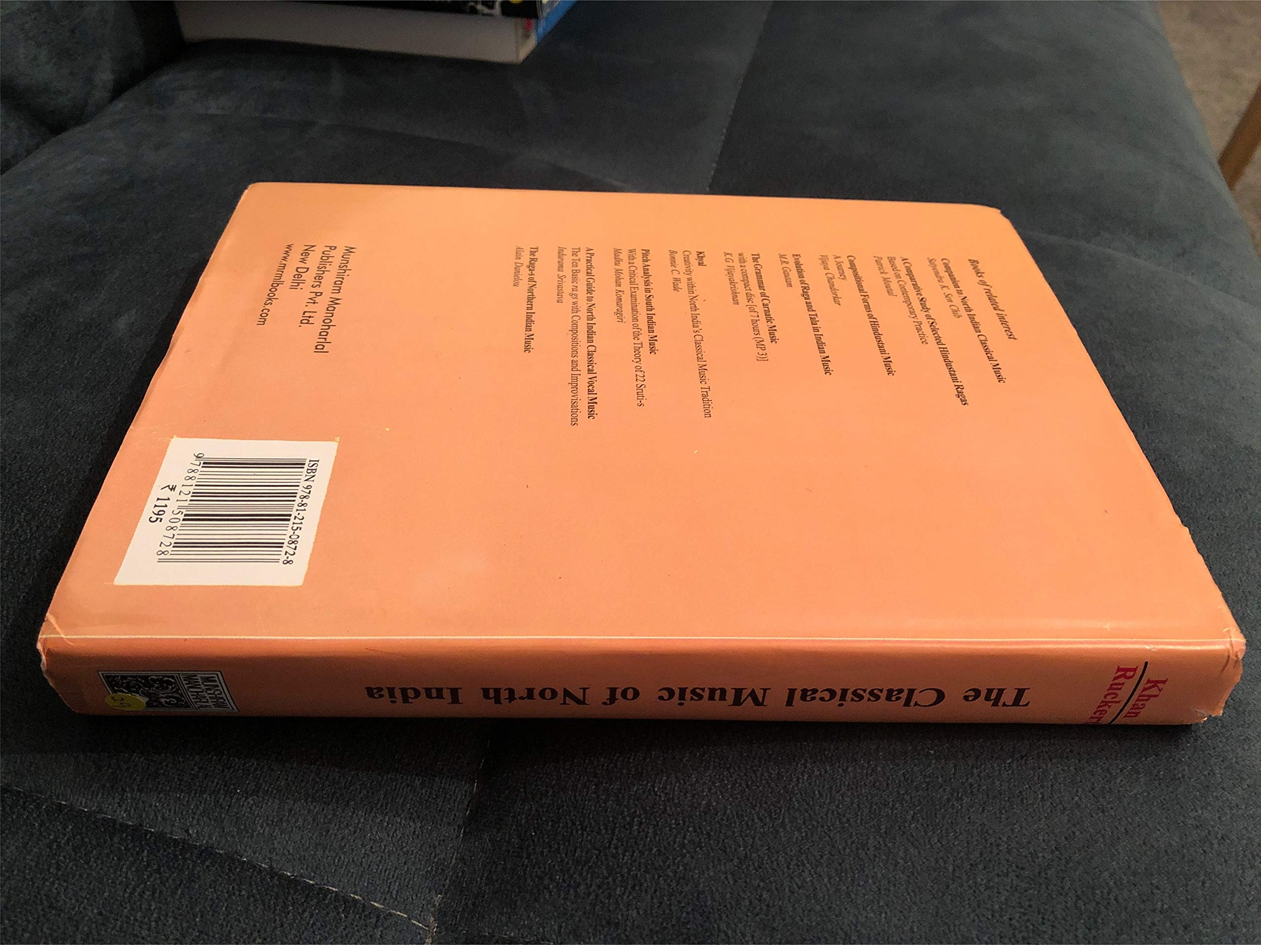 Classical Music of North India: The First Years of Study: 1 (The music of the Baba Allauddin Gharana as taught by Ali Akbar Khan at the Ali Akbar College of Music) Hardcover – 1 Dec. 2004