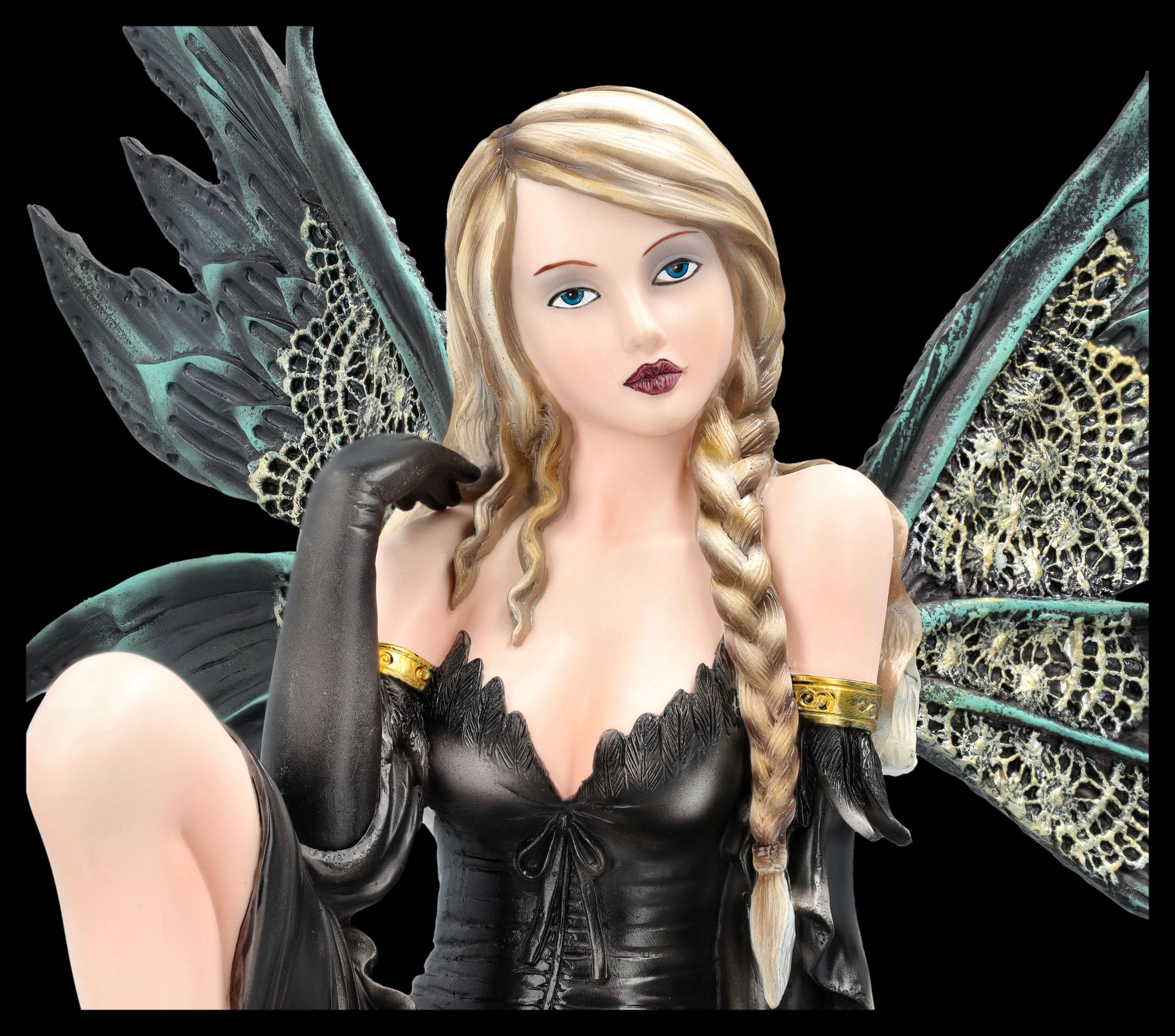Figuren Shop GmbH Elfenfigur Nyra die Schattenelfe mit Drache – handbemalte Fantasy-Deko (43 cm) – Tales of Aurelion Collection – Mystische Geschenkidee für Elfen- & Drachen-Fans