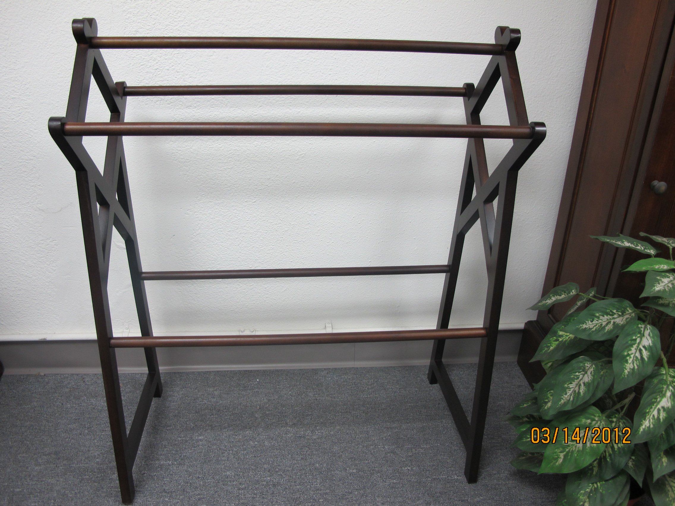 Cross Towel Rack (Blanket Rack) in Solid Mahogany Wood
