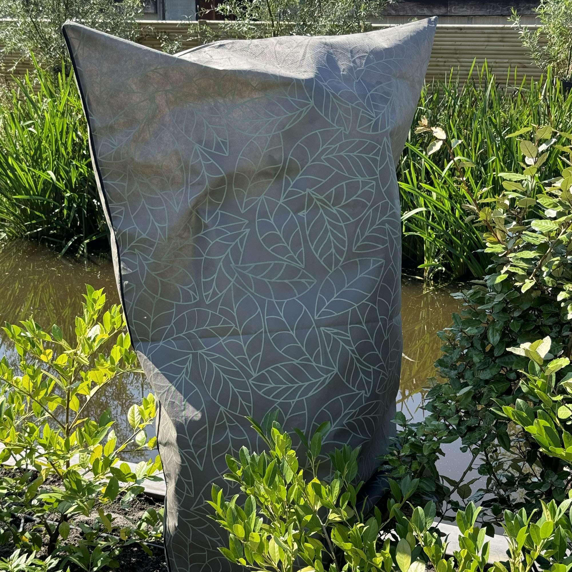 Winterschutz für Pflanzen 150x230 CM, 4 Stück | Pflanzenabdeckung Winter | Frostschutz für Kübelpflanzen, Olivenbaum & Palmen | Pflanzenvlies Außen