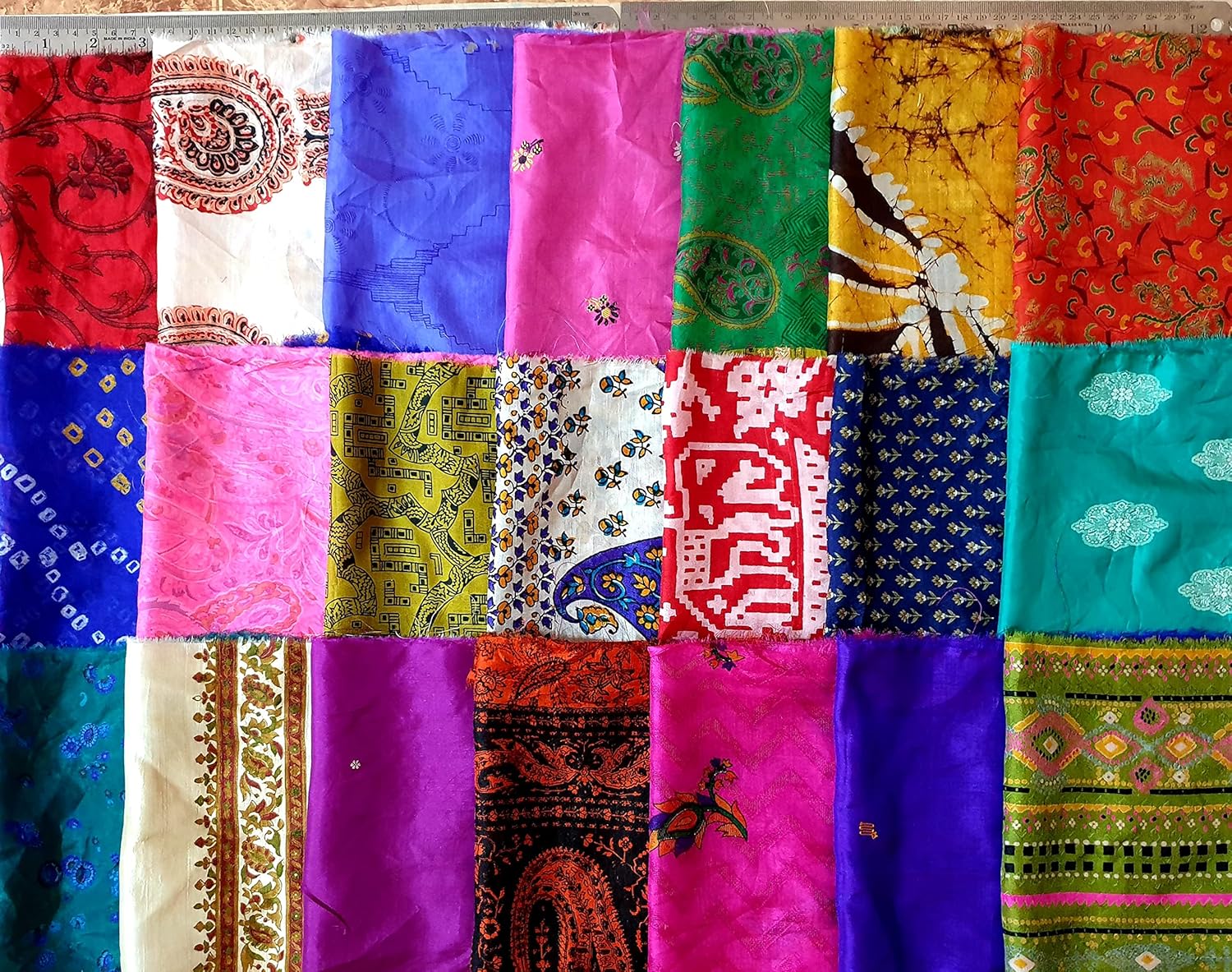 VINTAGEFABULOZ Sari Silk Fabric Lot 15 Pieces Mixed Craft Scrapbook Art Doll Scrapbook and Jewellery Gift Wrap (Mixed)