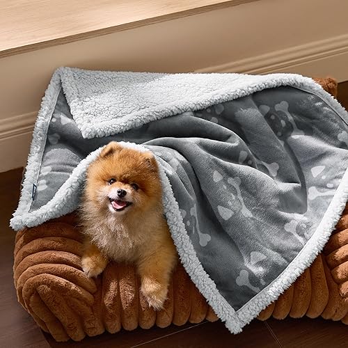 Miniatura 8 de Bedsure - Mantas impermeables para perros pequeños - Manta de felpa de sherpa con impresión suave lavable para perros y gatos, protector de muebles