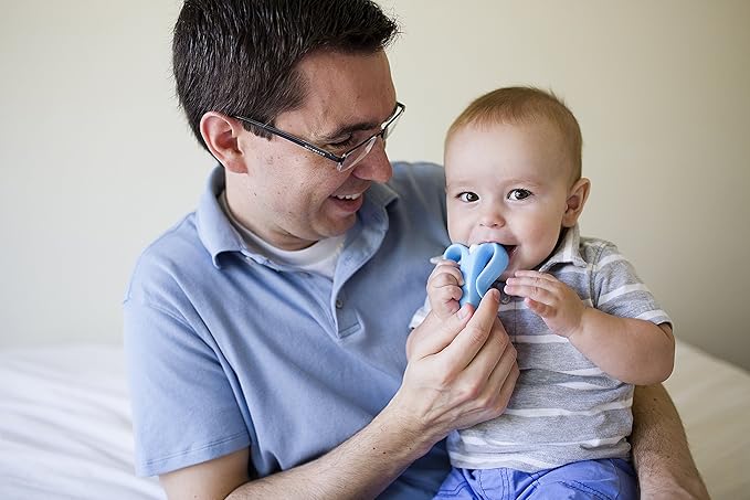 Prince Lionheart Brosse A Dents Baby Banana Bleu Amazon Fr Bebe Et Puericulture