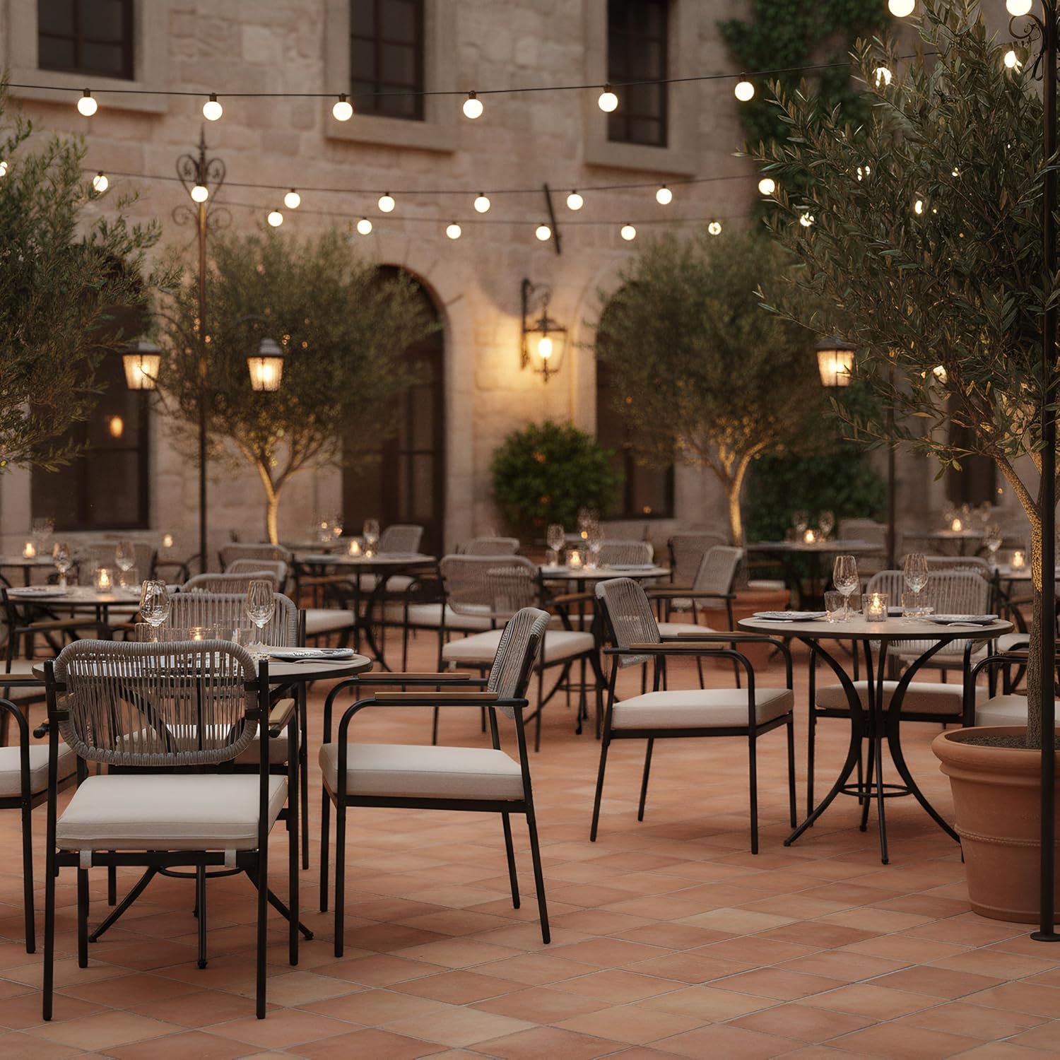 Patio Dining Chairs Set of 2, Modern Outdoor Dining Set with Contrasting Design, Rope Dining Chair with Armrest, Patio Kitchen Chairs Set, Patio Furniture for Porch, Poolside, Beige