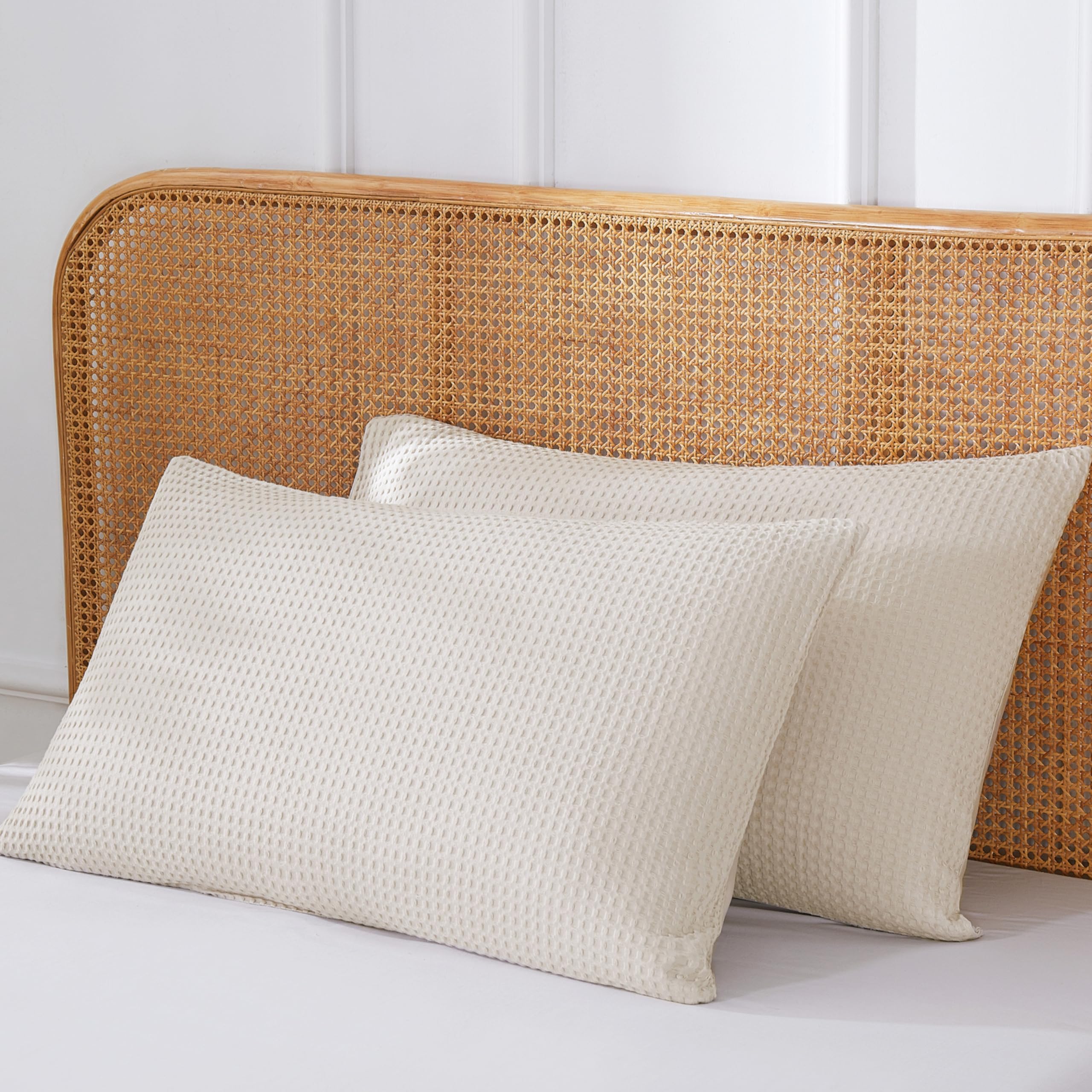 Photo 1 of 100% Cotton Waffle Weave Pillow Shams King Size Set of 2 ,600 TC Egyptian Cotton Pillowcases with Envelope Closure,Fade-Resistant, Luxury Soft & Breathable Pillow Case Covers for Bed ,Khaki 20" x 36"