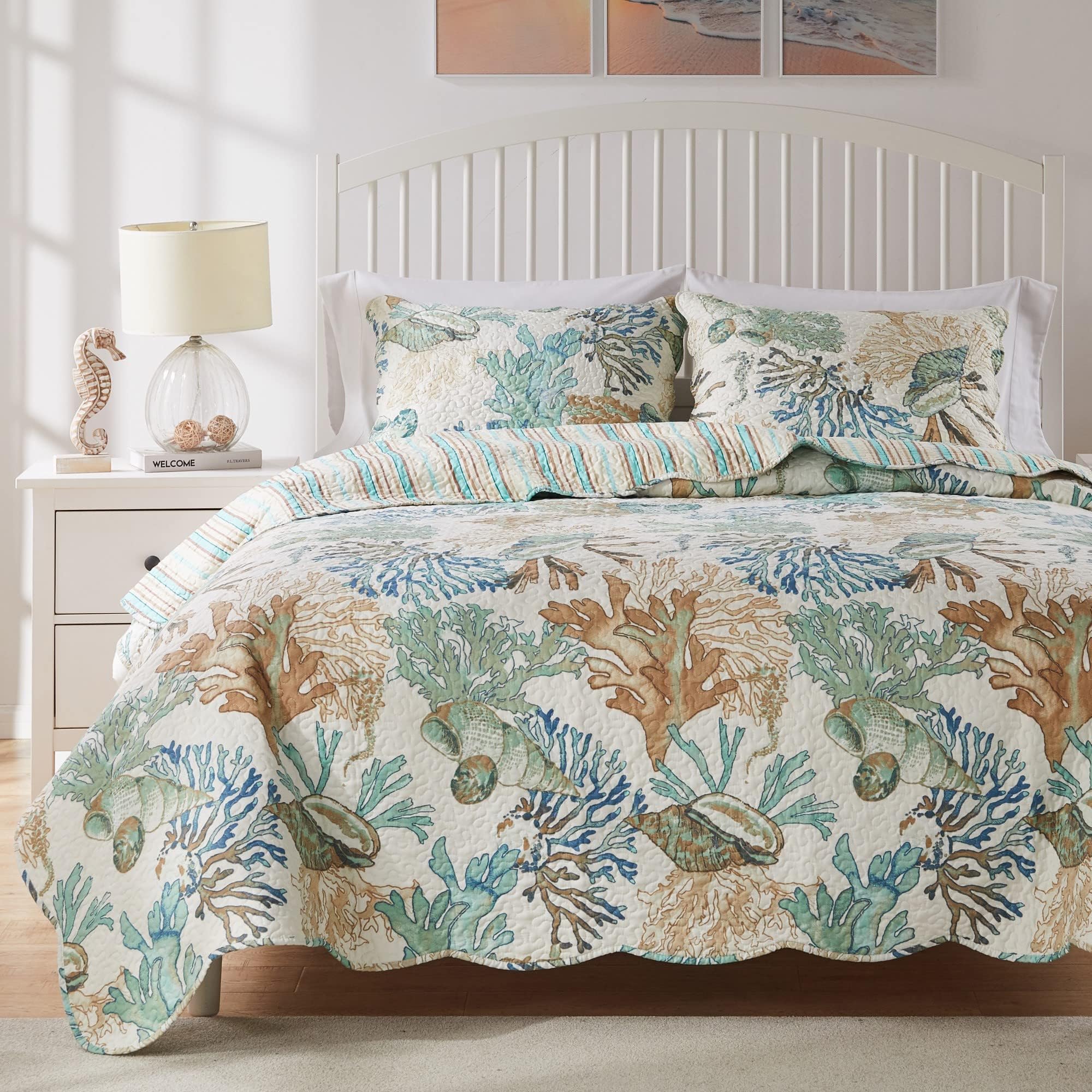 Seashell Dreams Quilted Blanket NCU0NT737