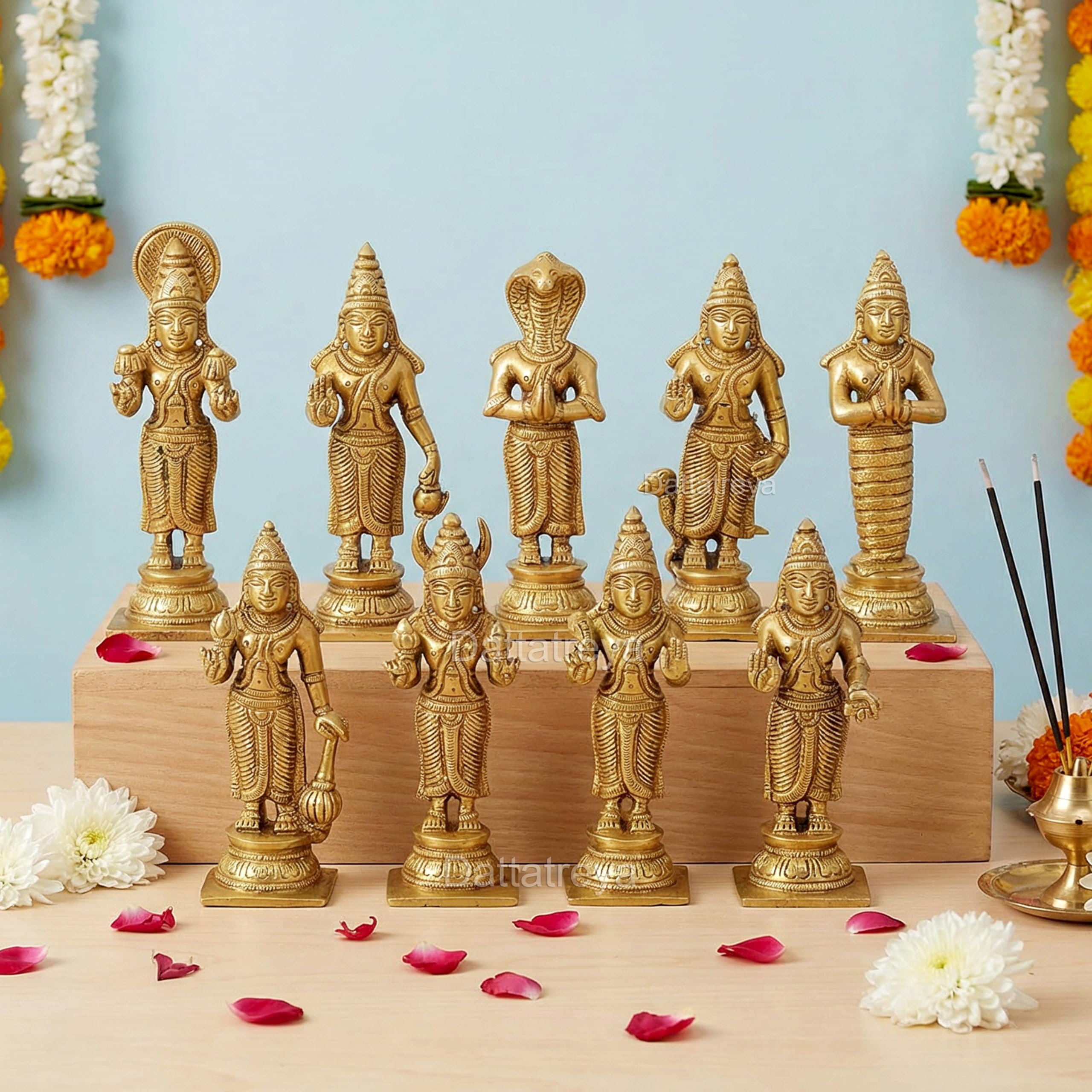 Dattatreya Brass Navagraha Statue Nine Planetary Deities Intricate Brass Sculpture for Home Temple and Vedic Astrology Decor (Height 5.5 Inch) (Golden)-image-44