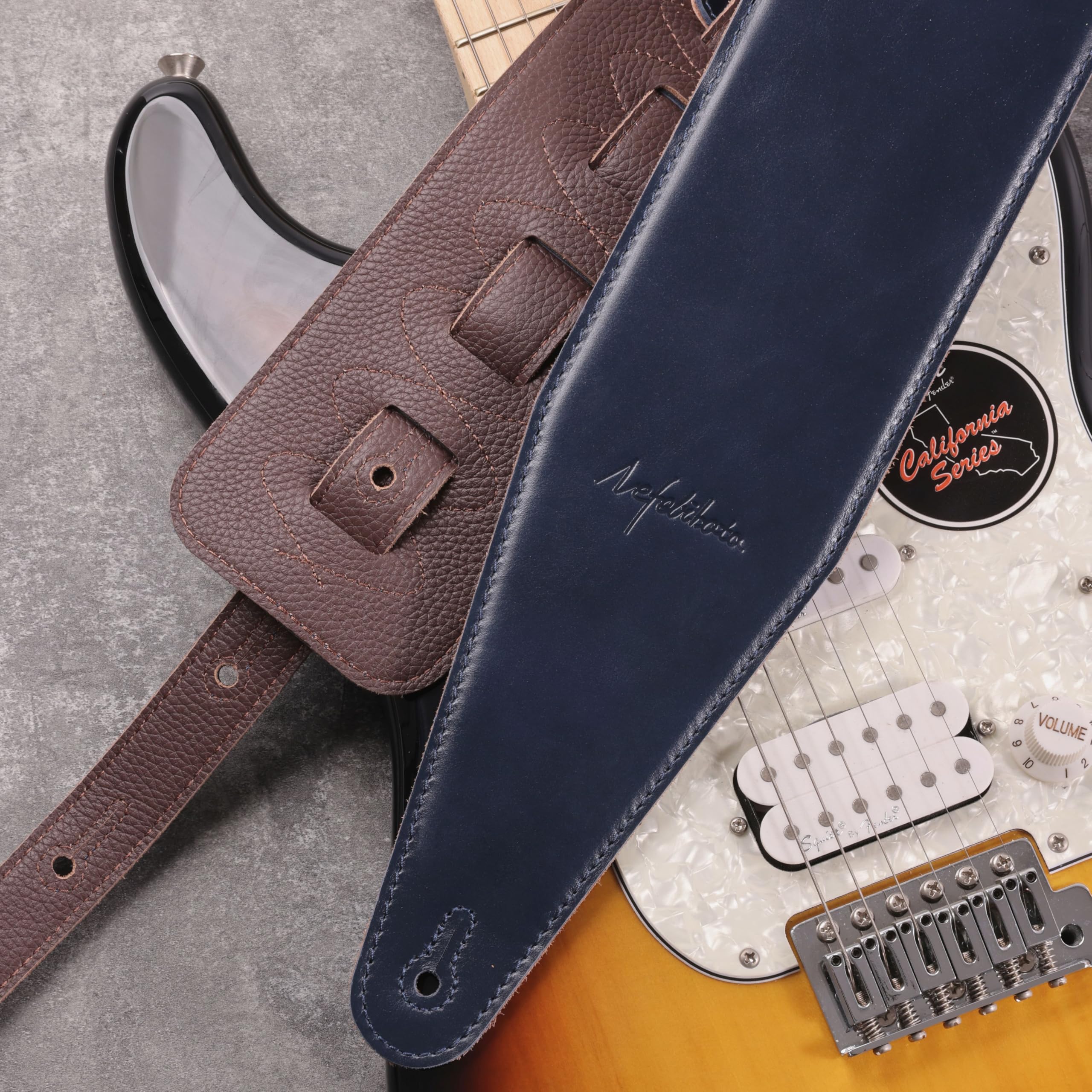 Nefelibata Correa de guitarra de 3,8 pulgadas de ancho, correa ajustable de piel de grano completo con acolchado de espuma para bajo, guitarra eléctrica y acústica, azul, Einstellbar von 47" bis 56"