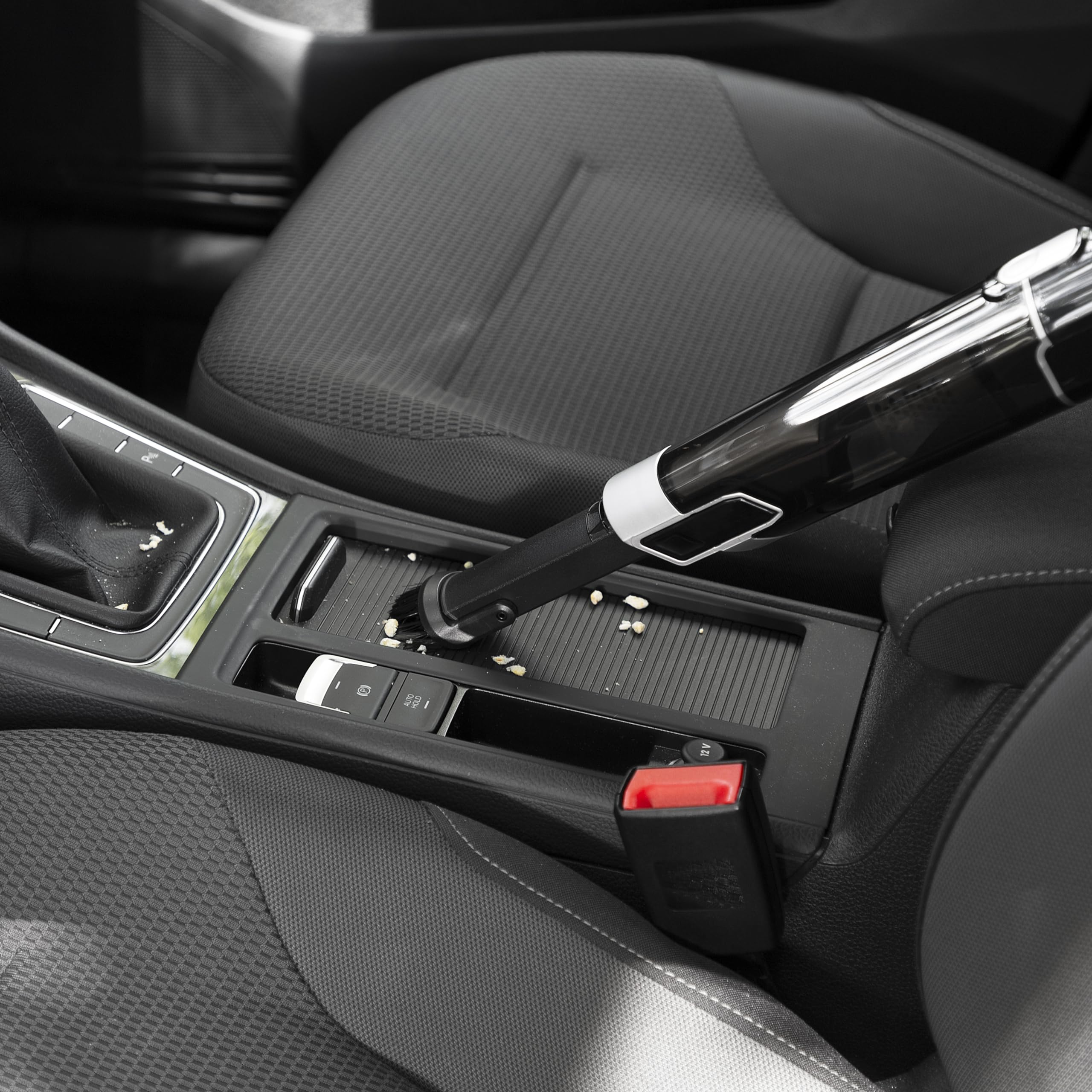 Tristar KR-3150 Aspiradora de Mano con estación de Carga y cepillos adicionales, Sin Cables, Gran Poder de succión Durante 15 Minutos, Filtro HEPA E10, diseño ergonómico, Apto para sofás y el Coche