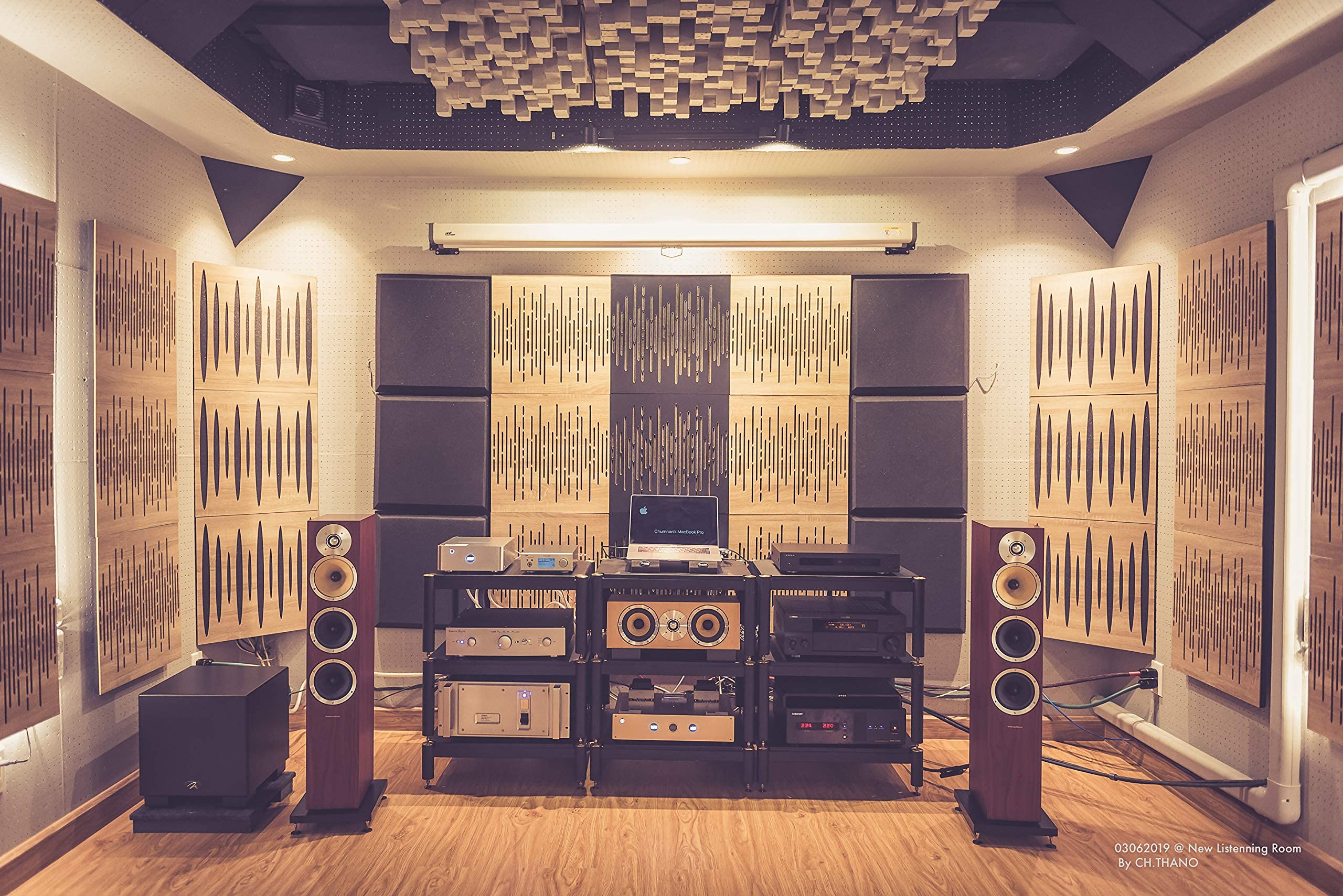 Amazon | 2ピース 吸音拡散音パネル «Wave» rec.studio用 | ホワイト 