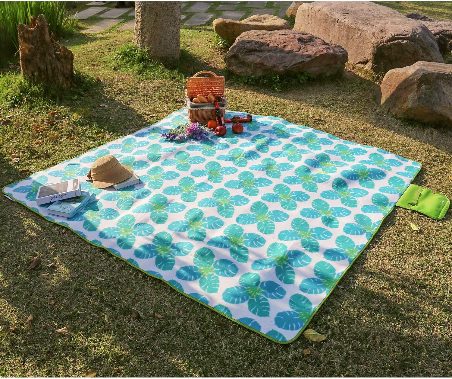 WolfWise 79"x79" XXL Picnic Blanket Extra Large Fleece Beach Mat with Waterproof Backing Anti Sand, Green Small Monstera
