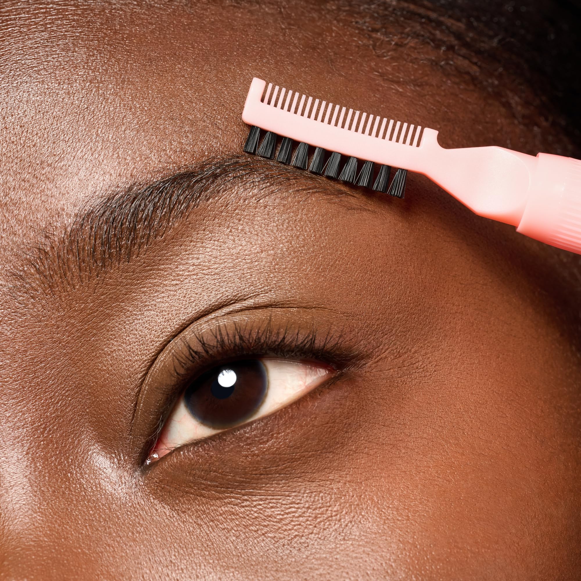 essence | Brow Lift & Freeze Glue | Fluffy, Flake Free Brows| 3-in-1 Applicator | Vegan & Cruelty Free