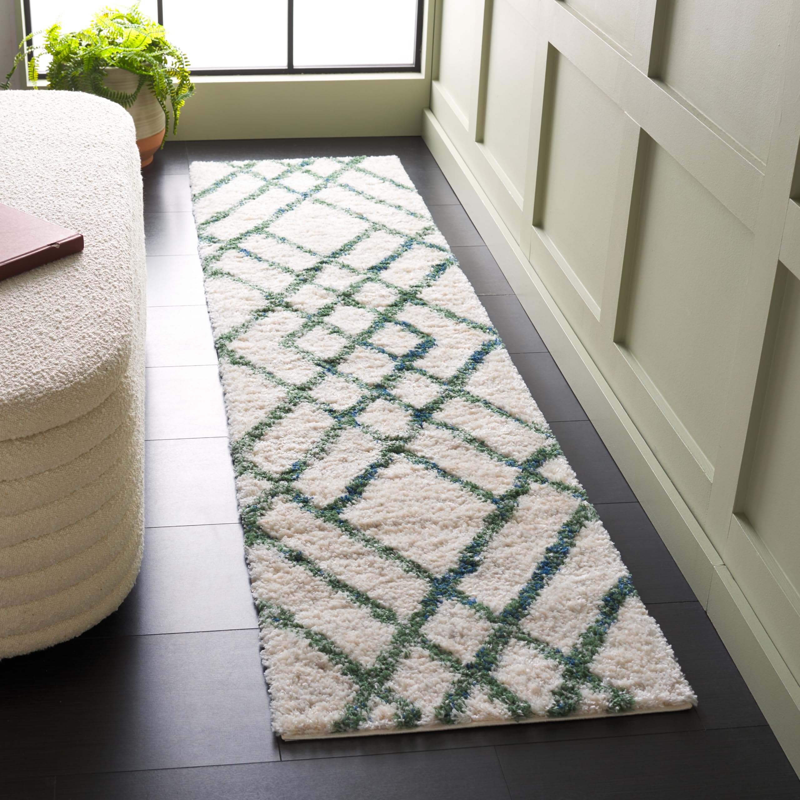 Safavieh Moroccan Shaggy Rug for Living Room Dining Room Bedroom - Berber Shag Collection Short Pile Ivory 30x72 Inch