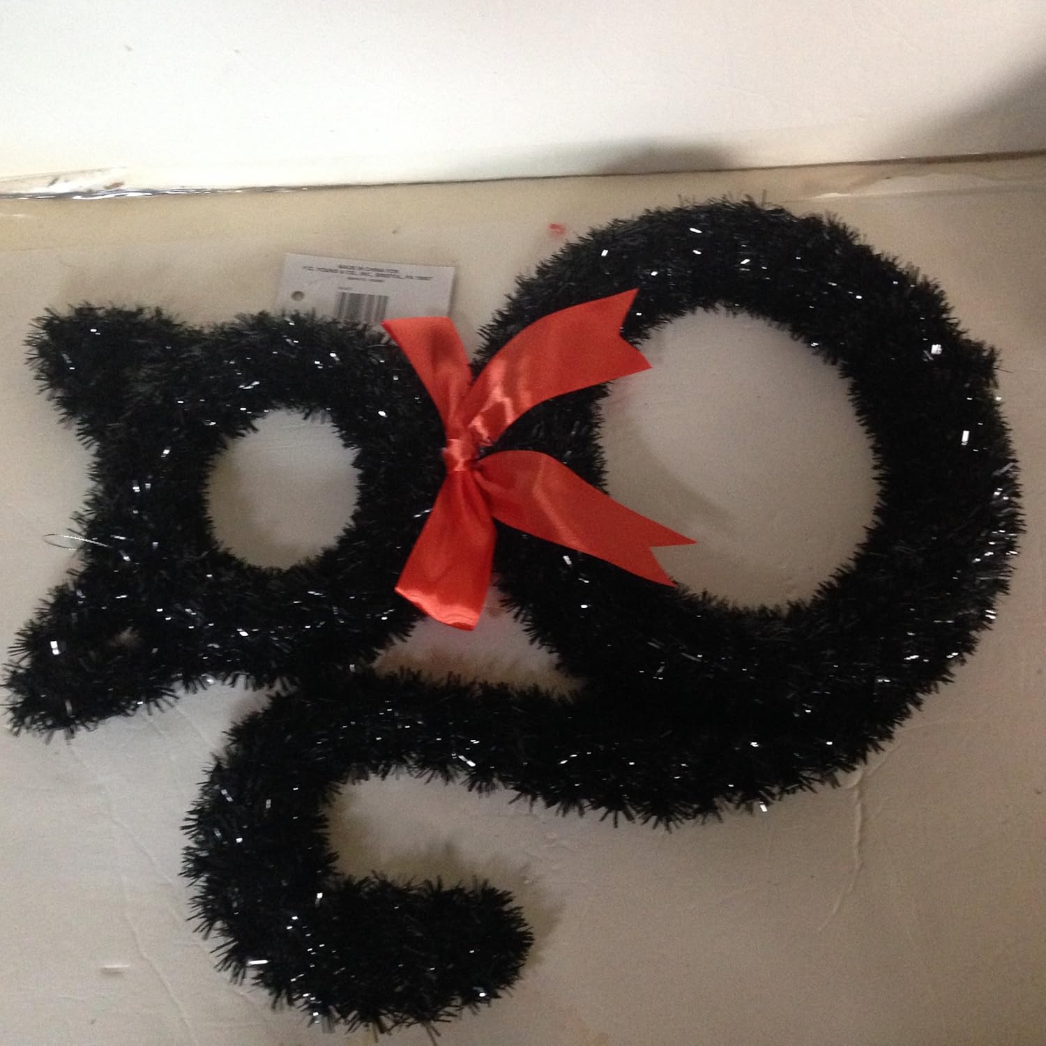 Young Craft Black Tinsel cat on Plastic framebatteries not