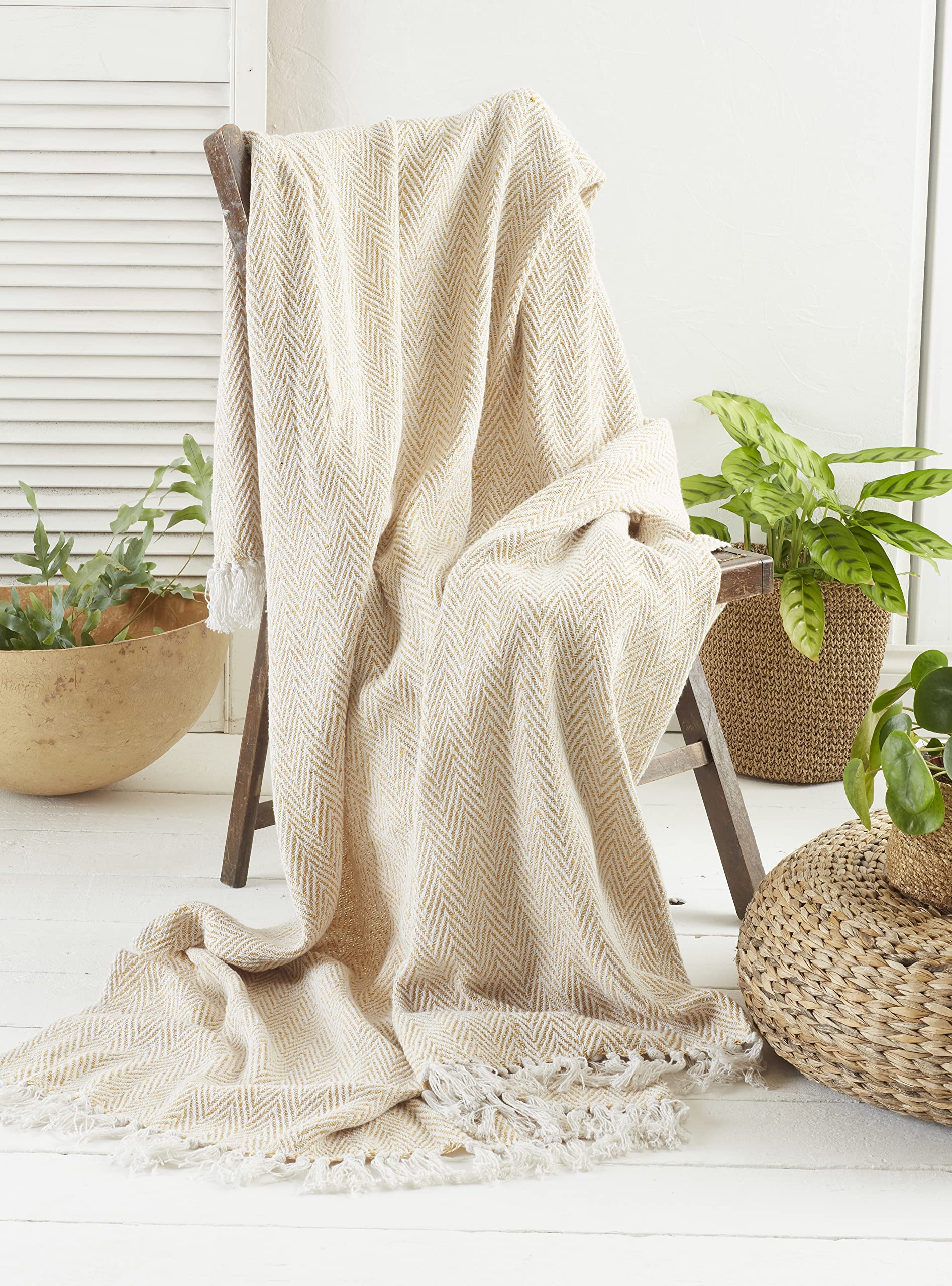 Olivia Rocco Chevron Throw Throws Blankets For Sofas Beds Chair Eco Friendly Textiles For The Home Warm and Comfortable Night's Sleep, Ochre