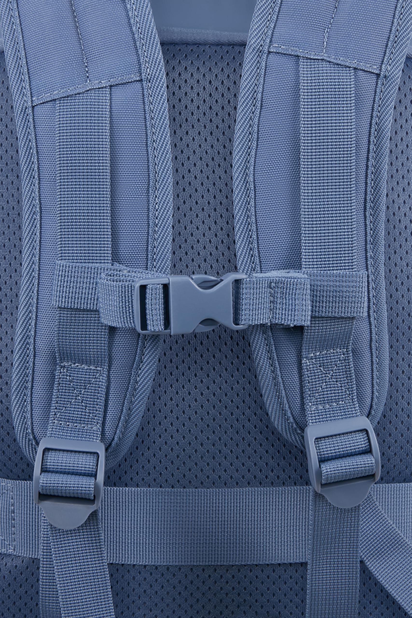 American Tourister Urban Tide - Mochila PC Rolltop 14", Mochila Business & Viaje Repelente al Agua, para Oficina, Escuela, Universidad & Viajes - Azul (Storm Blue)
