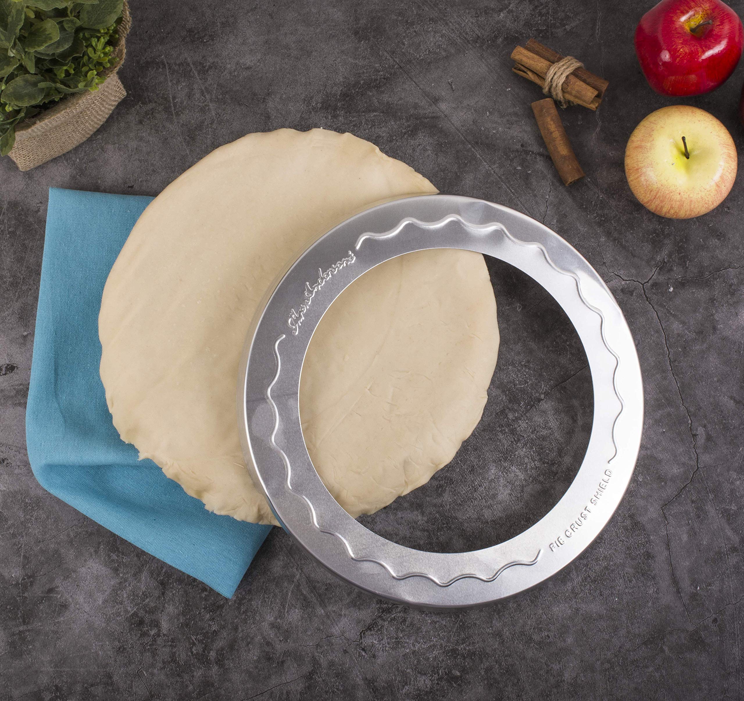 Mrs. Anderson’s Baking Pie Crust Protector Shield, Fits 9Inch Pie
