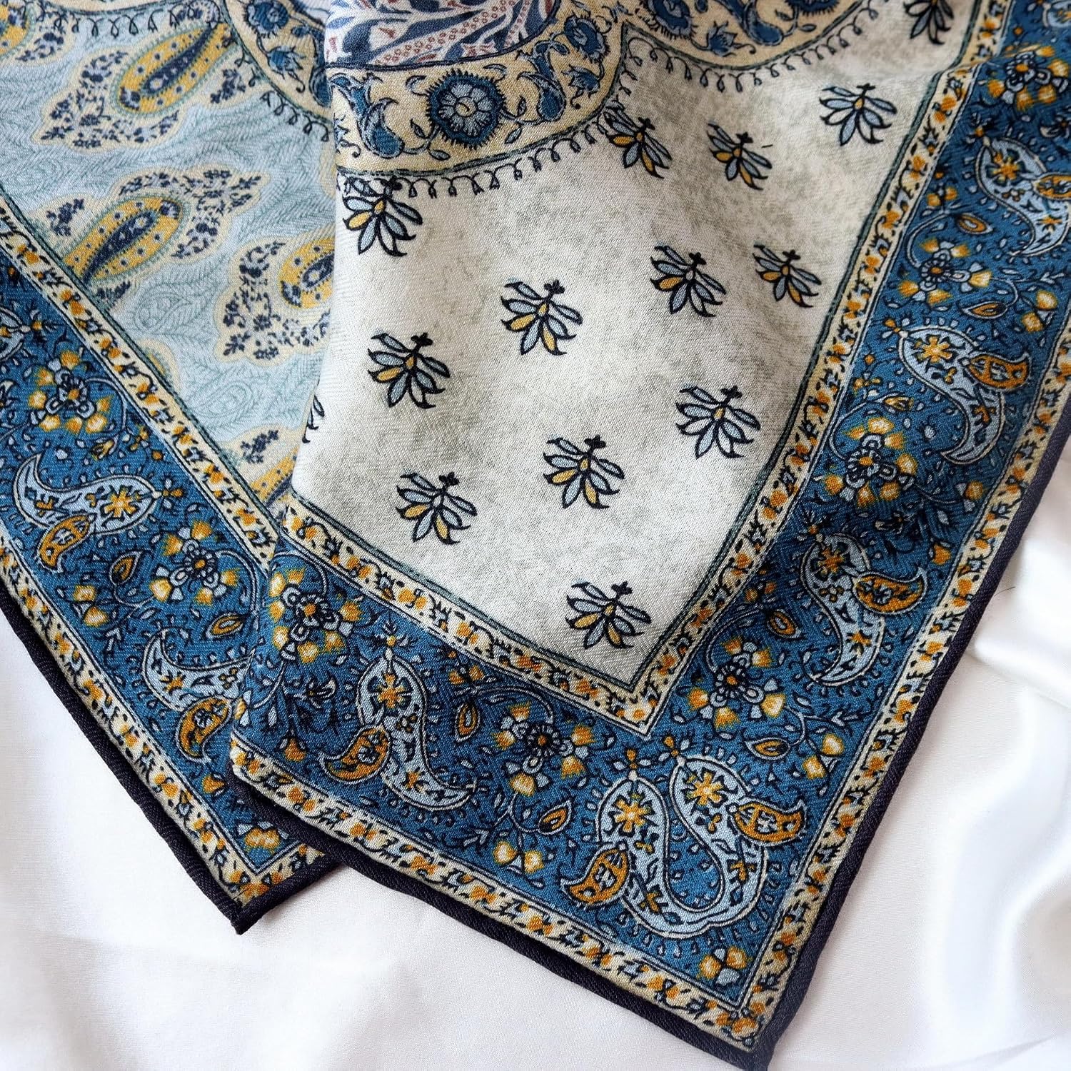 Women's Silk Wool Blend Square Scarf 26”x26” Lightweight Printed Warm Scarves