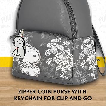 Peanuts Small Coin Purse Wallet with Keychain Clip, Snoopy Posing, One Size, Multi