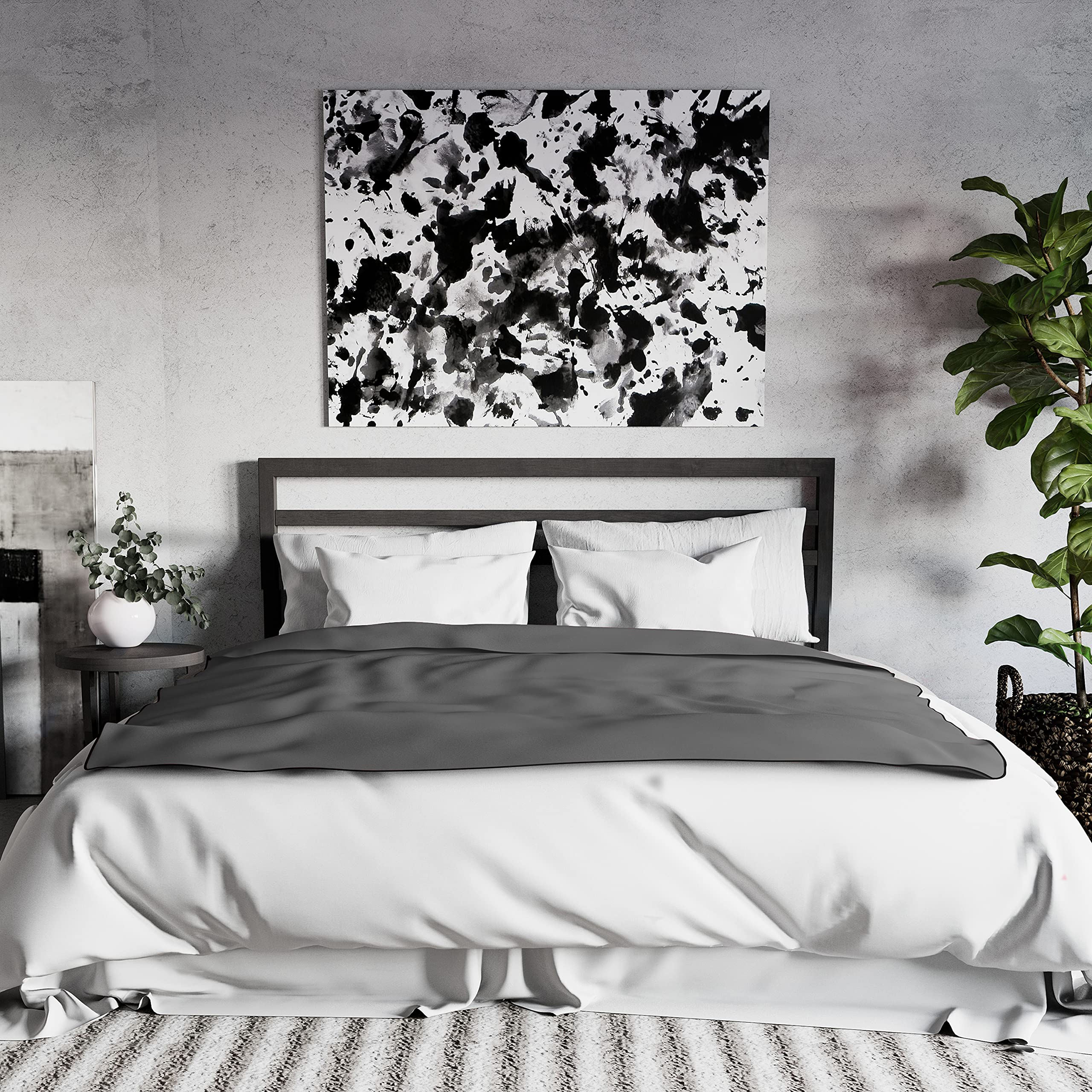 Liberator Fascinator Throw - The Original Sex Blanket for Couples - Sensually Soft and Moisture Proof Machine Washable Squirt Blanket for Lovers - Regular Size -: Platinum