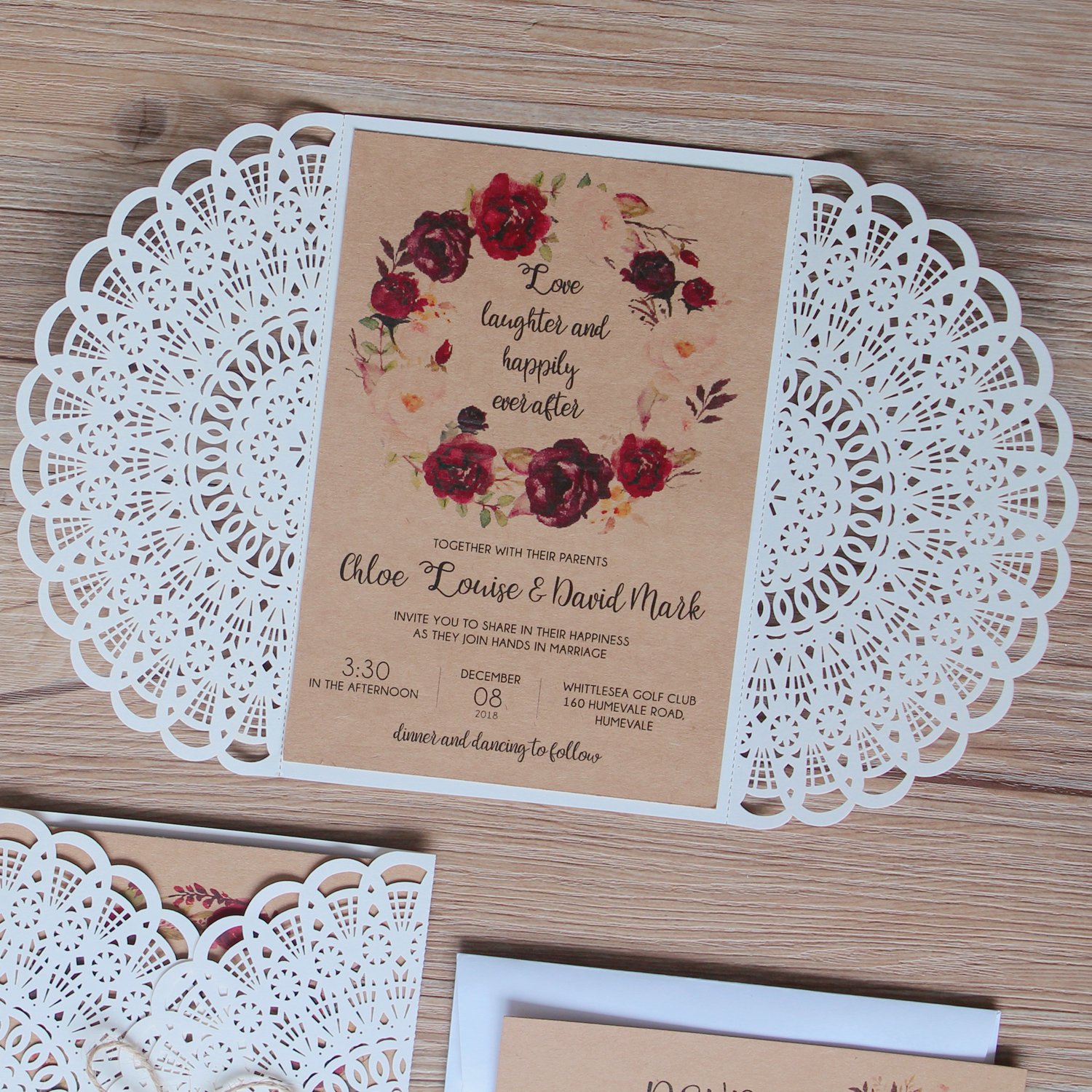 Laser-geschnittene Hochzeitseinladungen Set Rustikale Hochzeitseinladungen mit RSVP Karten und Umschlägen, 125 x 185 mm, 50 Stück