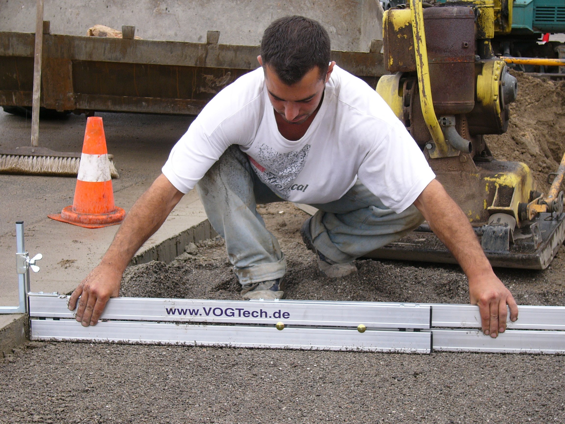 Vogtech verstellbare Abziehschienen H3 95-150cm