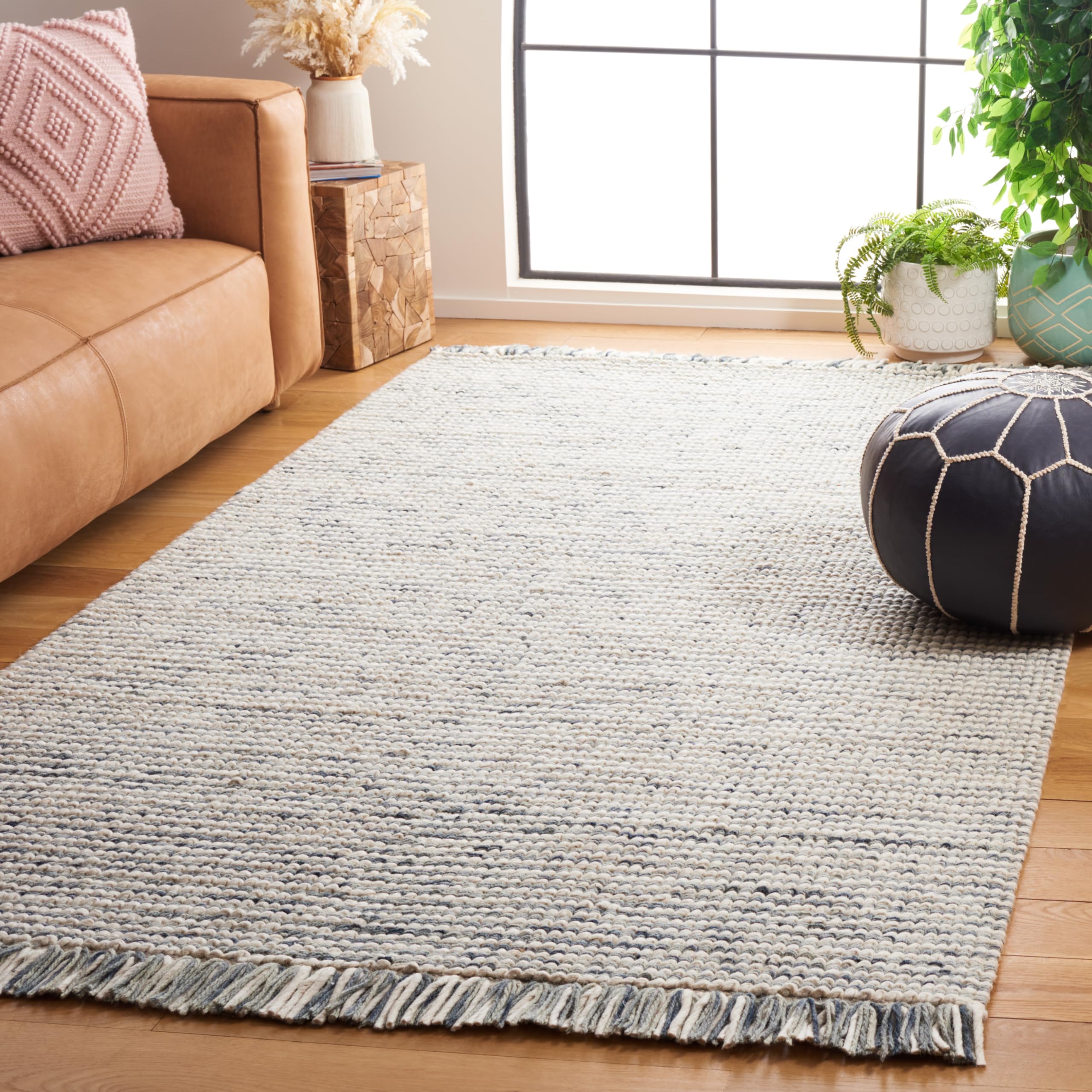 safavieh natura collection area rug - 6' x 9', blue & ivory, modern design, ideal for high traffic areas in living room, bedroom & dining room (nat902m-6)