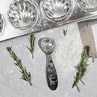 Vista 3 de Fox Run Sartén de madeleine de concha de vieira de acero inoxidable, 12 moldes para hornear galletas francesas