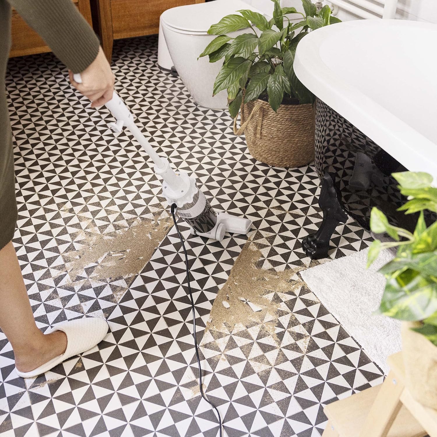 NEWLUX - Aspirapolvere con Filo 2in1 V900, verticale e manuale, 800 W, 2L, 16,5 Kpa, Triple Sist. Filtraggio (F.HEPA) e Tecnologia Ciclonica | 5 m di azione | Efficienza energetica A (bianco)