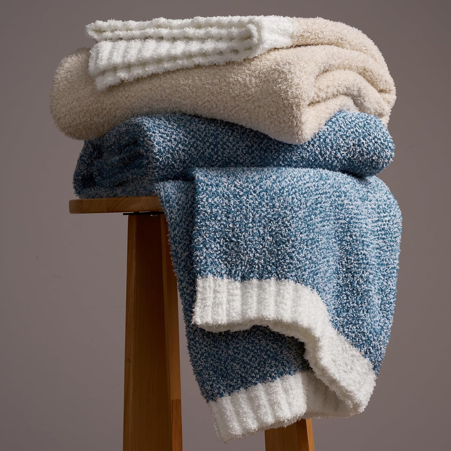 Joiedomi Throw Blanket for Couch Bed Sofa, Beige Knitted Blankets Gifts for Women Mom Girls, Cozy Cute Soft Throw Home Room Decor Aesthetic for Women Mothers Birthday Gifts 50x60 Inches - Image 6