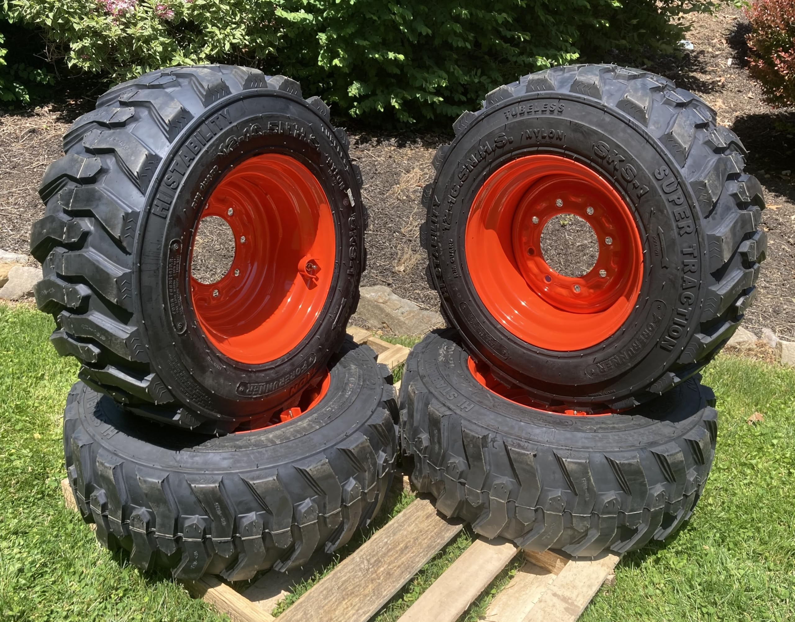 Amazon.com: (1) 12-16.5 Forerunner SKS-1 Skid Steer Tire on