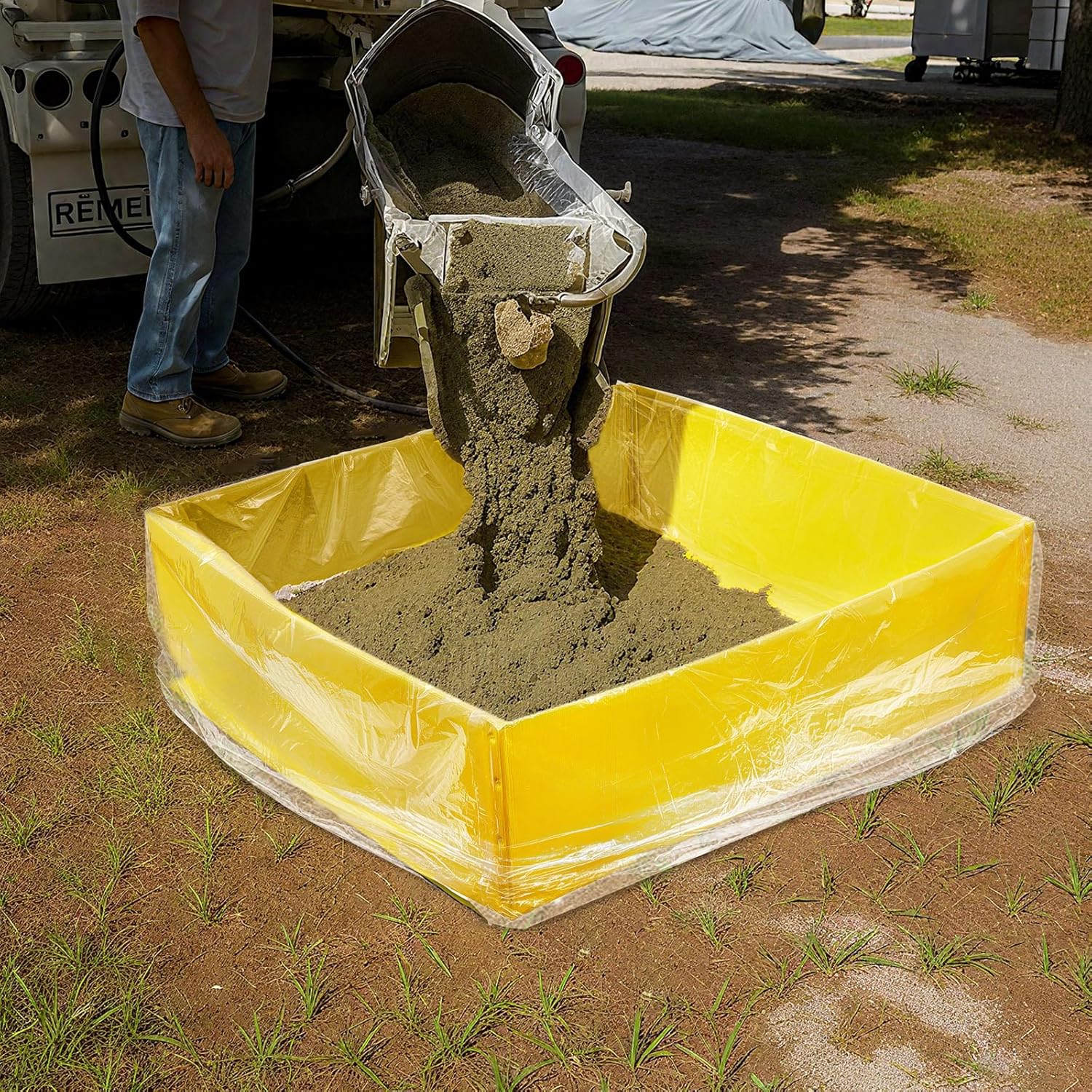 Chunful 1pcs Concrete Pump Placing Line System Washout Container Mortar Stucco Shotcrete Tough All Weather Cleanout Box 4'x4'x14" with 6 Pcs PP Bag Liner