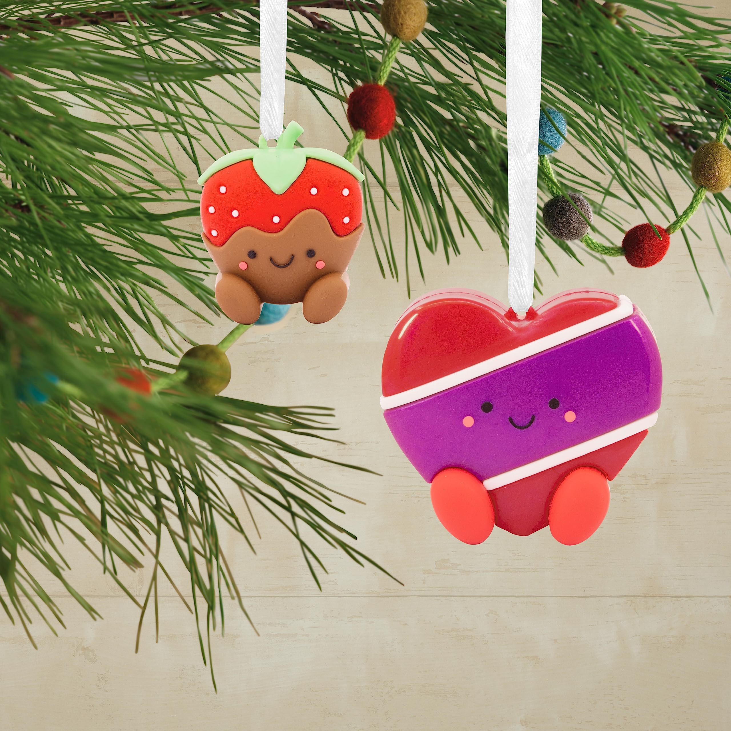 Amazon.com: Hallmark Better Together Strawberry and Chocolate