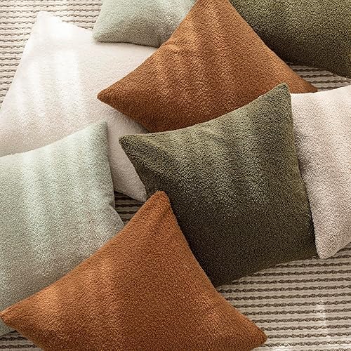 Miniatura 5 de Foindtower Paquete de 2 fundas de almohada decorativas de piel sintética rizada suave y neutra con cremallera, funda de cojín moderna y acogedora