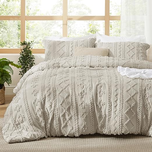 Bedsure Tufted Boho Comforter Set Queen Size - Linen Boho Bed Set, GentleSoft™ 3 Pieces Farmhouse Shabby Chic Embroidery Bedding, Gifts for Woman, Soft Jacquard Queen Comforter for All Seasons